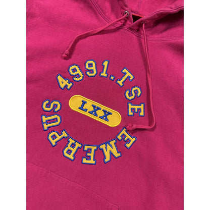 Supreme reverse Tag Hoodie fuchsia pink