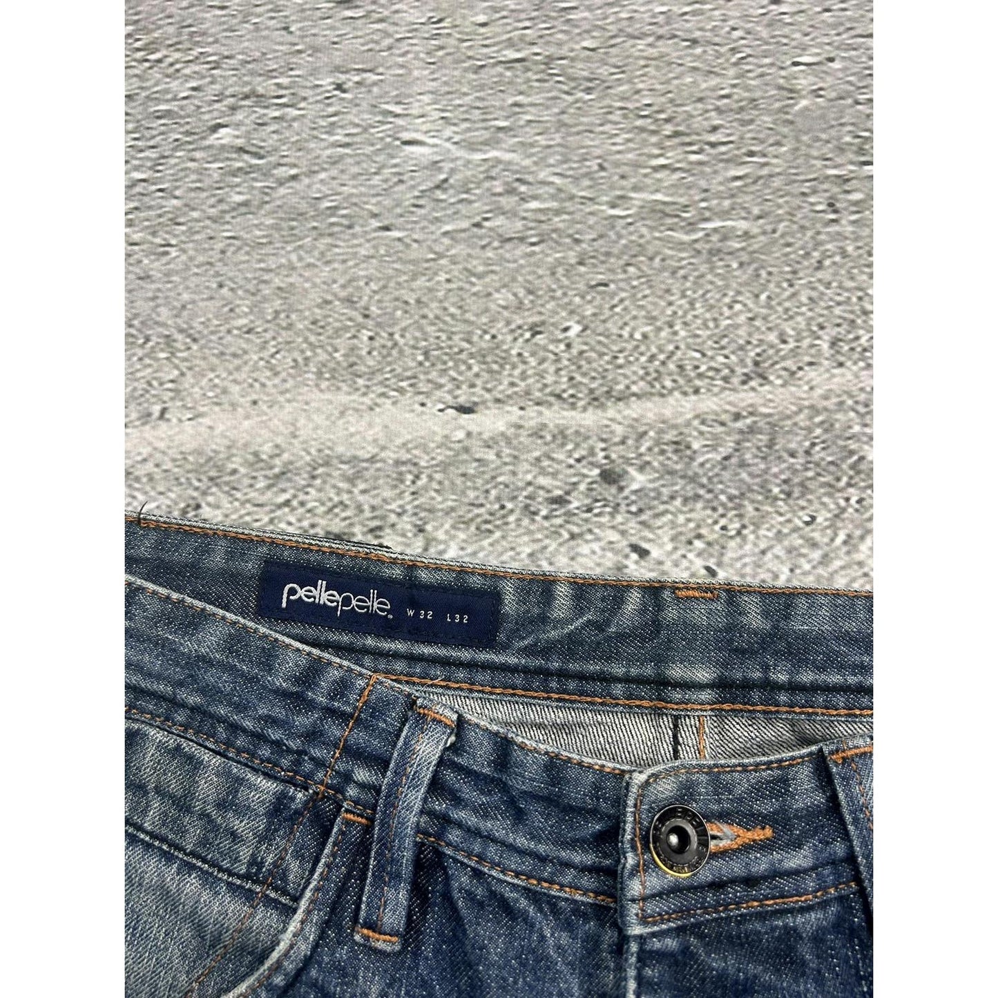 Pelle Pelle vintage navy jeans big logo Y2K