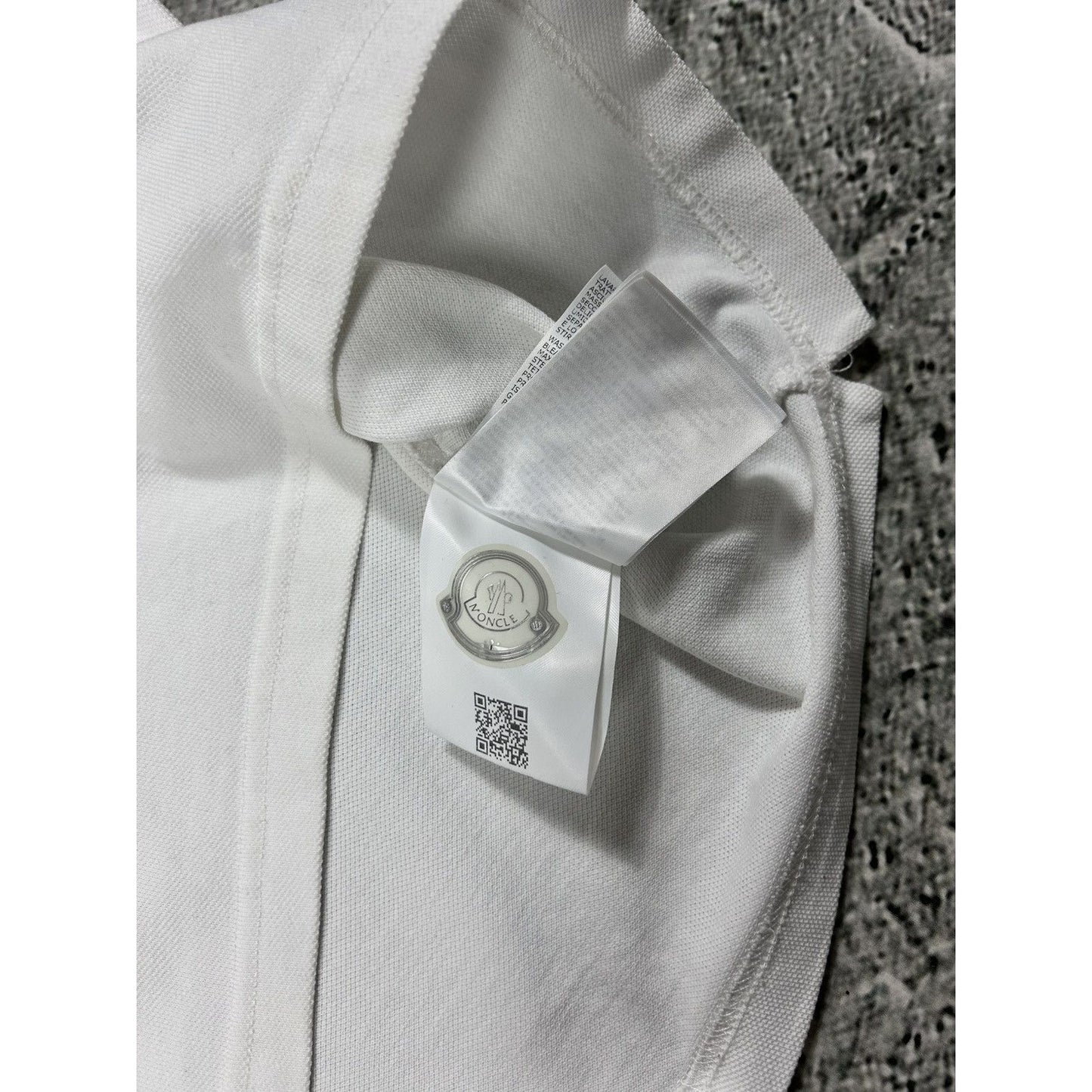 Moncler Polo Shirt White T-shirt small logo on the sleeve