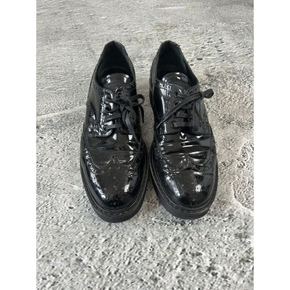 Prada Wingtip Patent Brogue Oxfords Black 38,5 Red Tab
