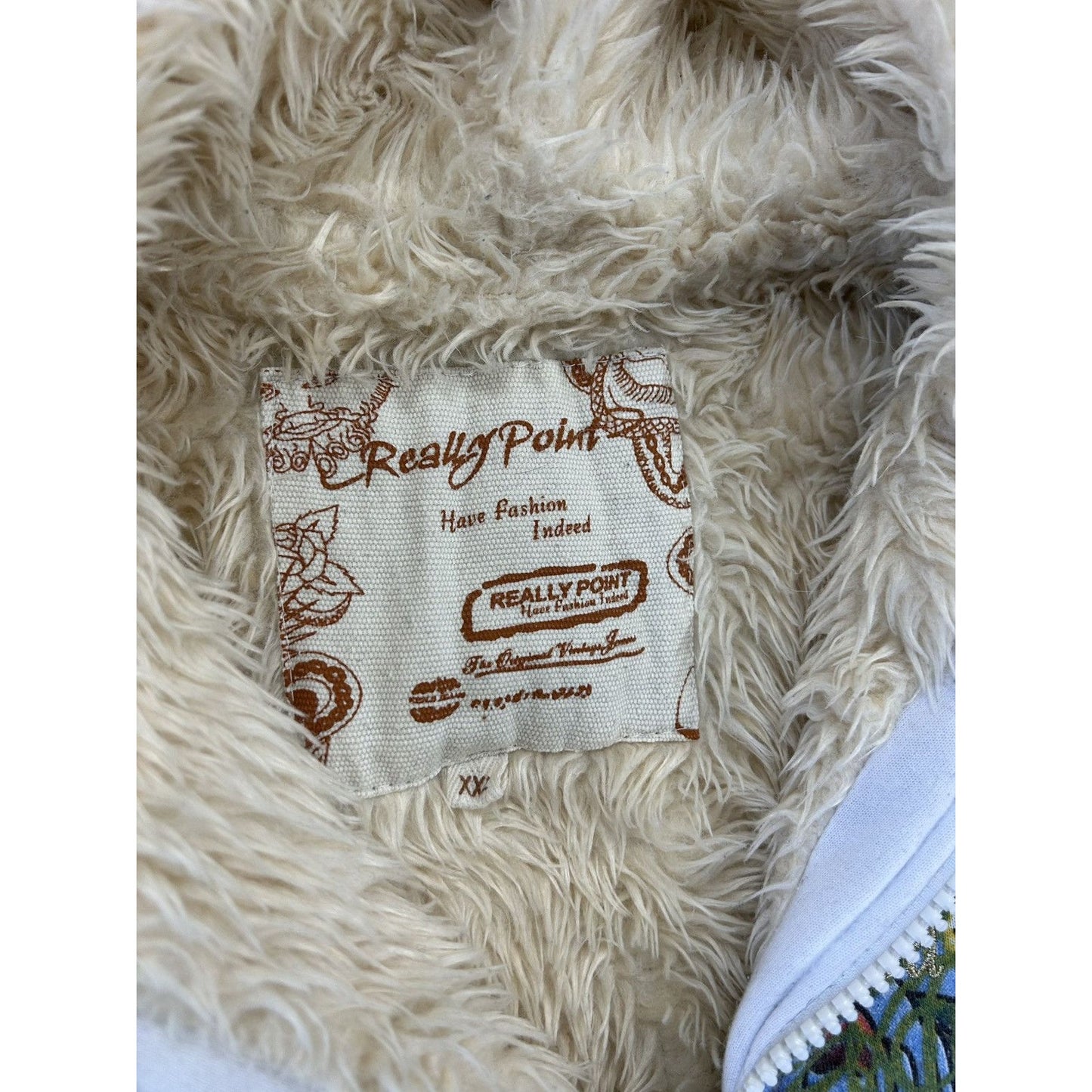 Really Point Y2K vintage zip hoodie white fur Ed Hardy