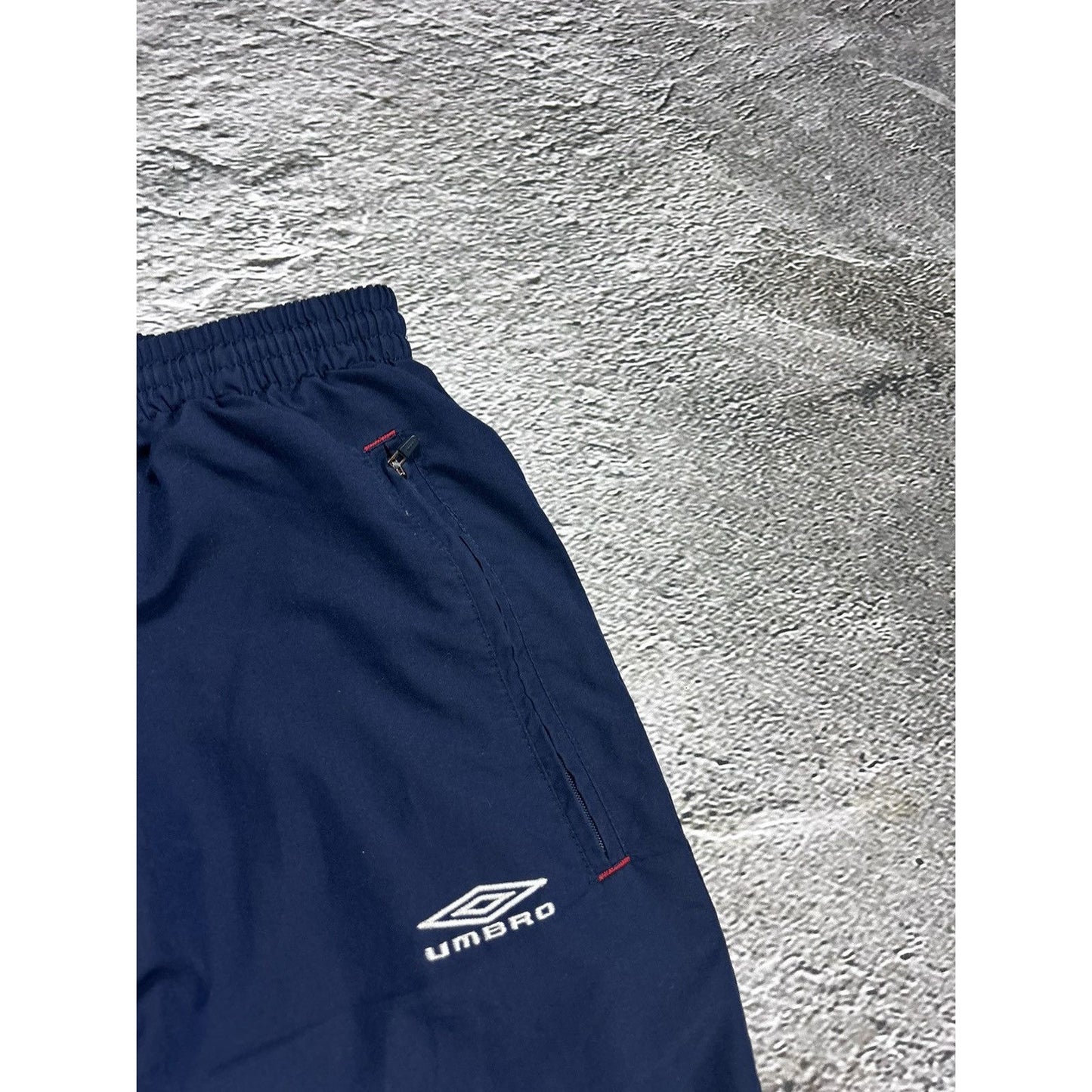 Umbro navy nylon track pants vintage baggy