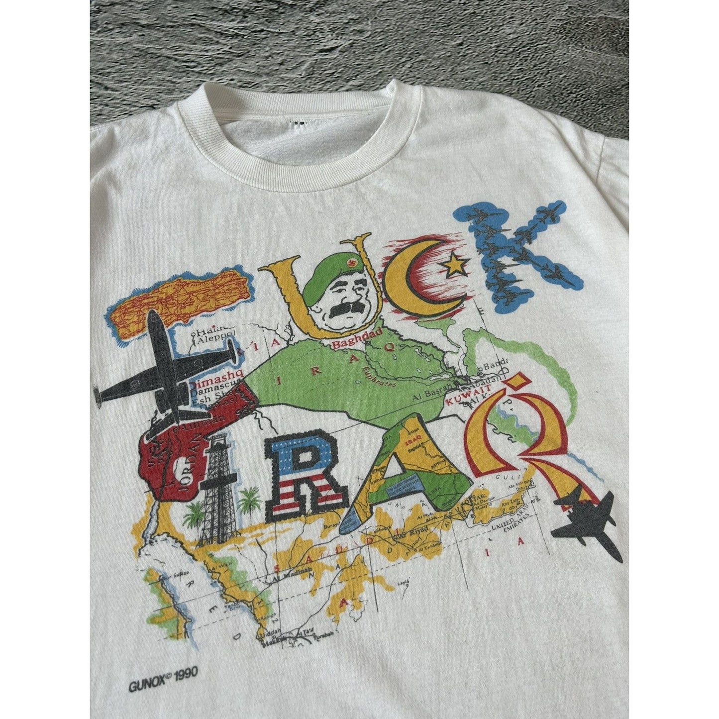 Vintage 90s T-shirt Fuck Iraq Saddam Hussain white Gunox