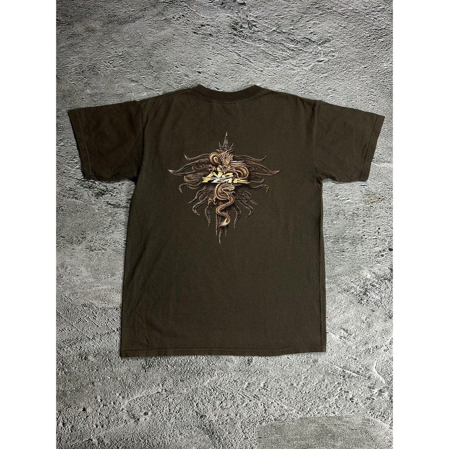 No Fear t-shirt vintage Y2K brown big logo