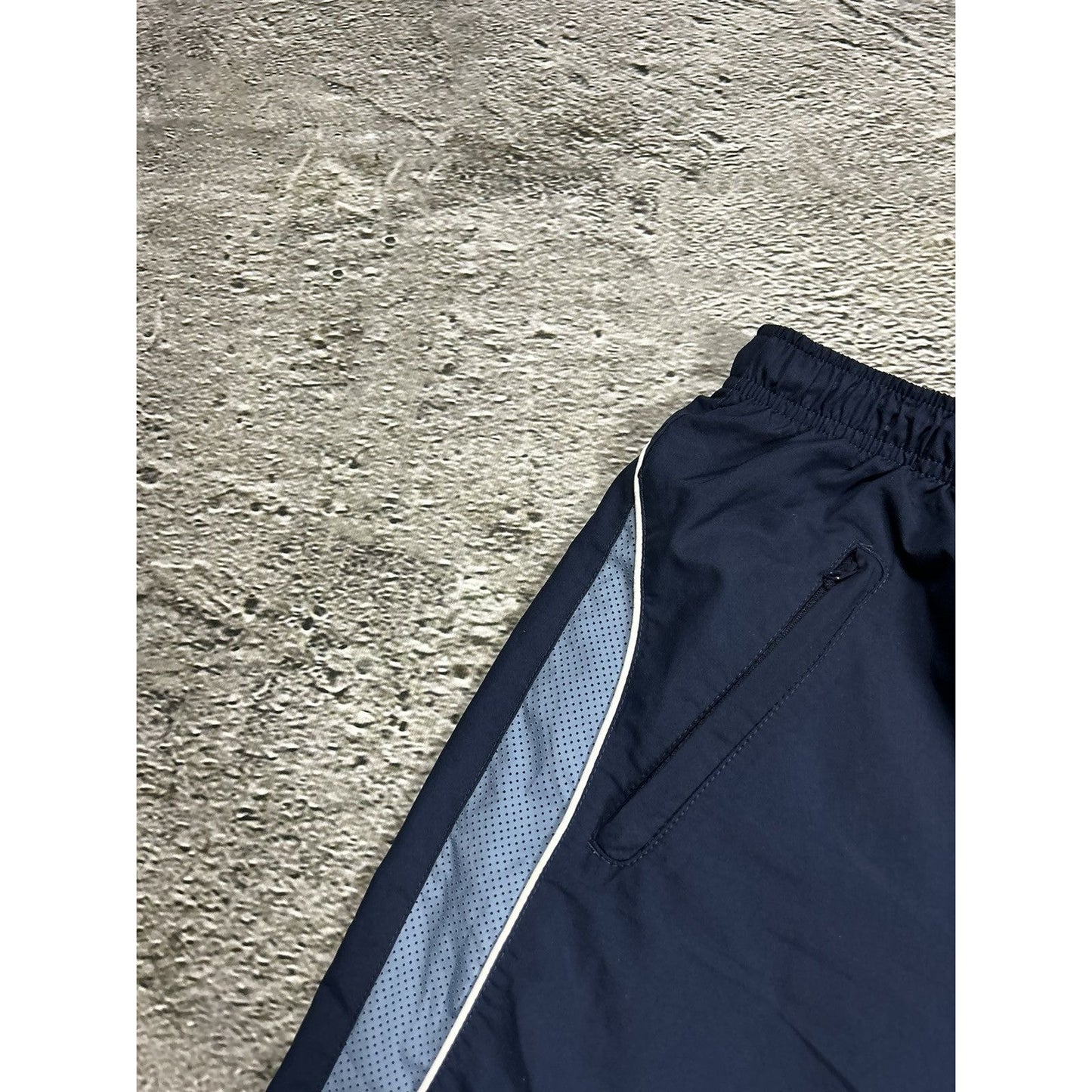 Nike vintage navy shorts track pant small swoosh Y2K