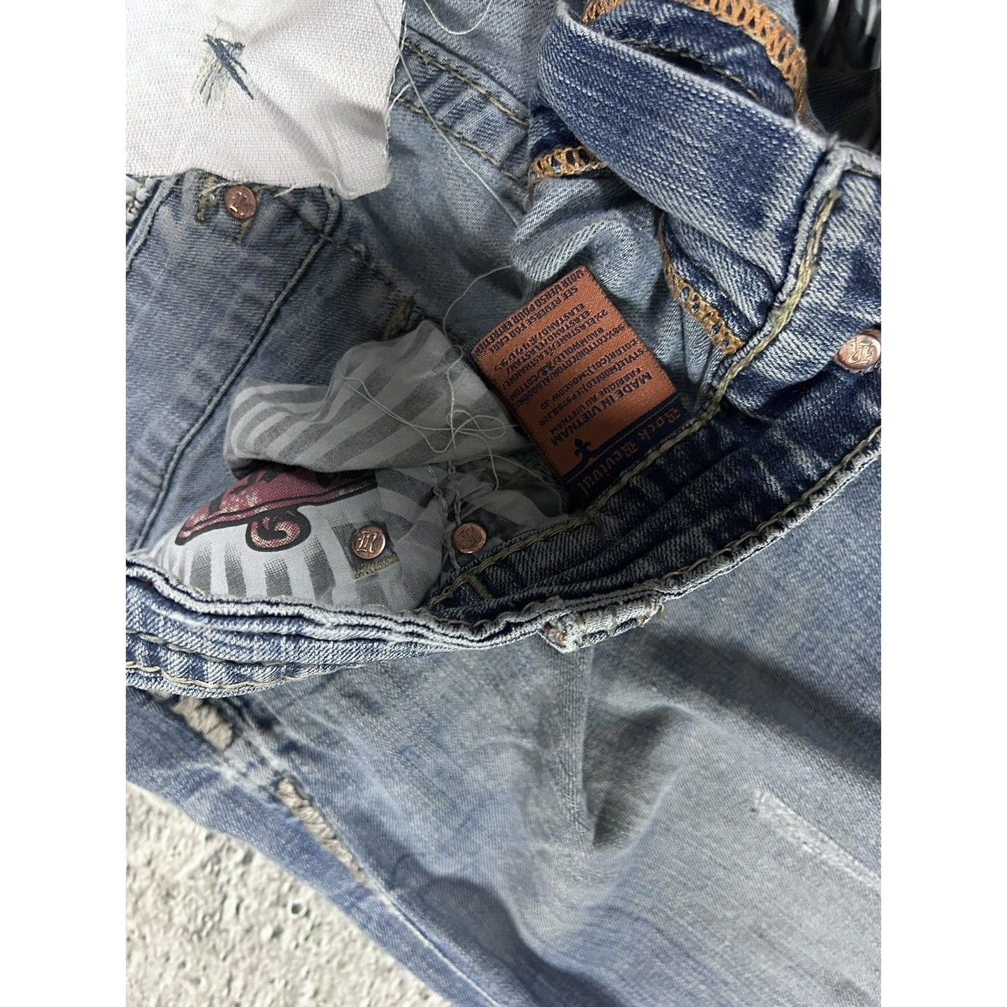 Rock Revival Rogue washed jeans Y2K flared Bootcut