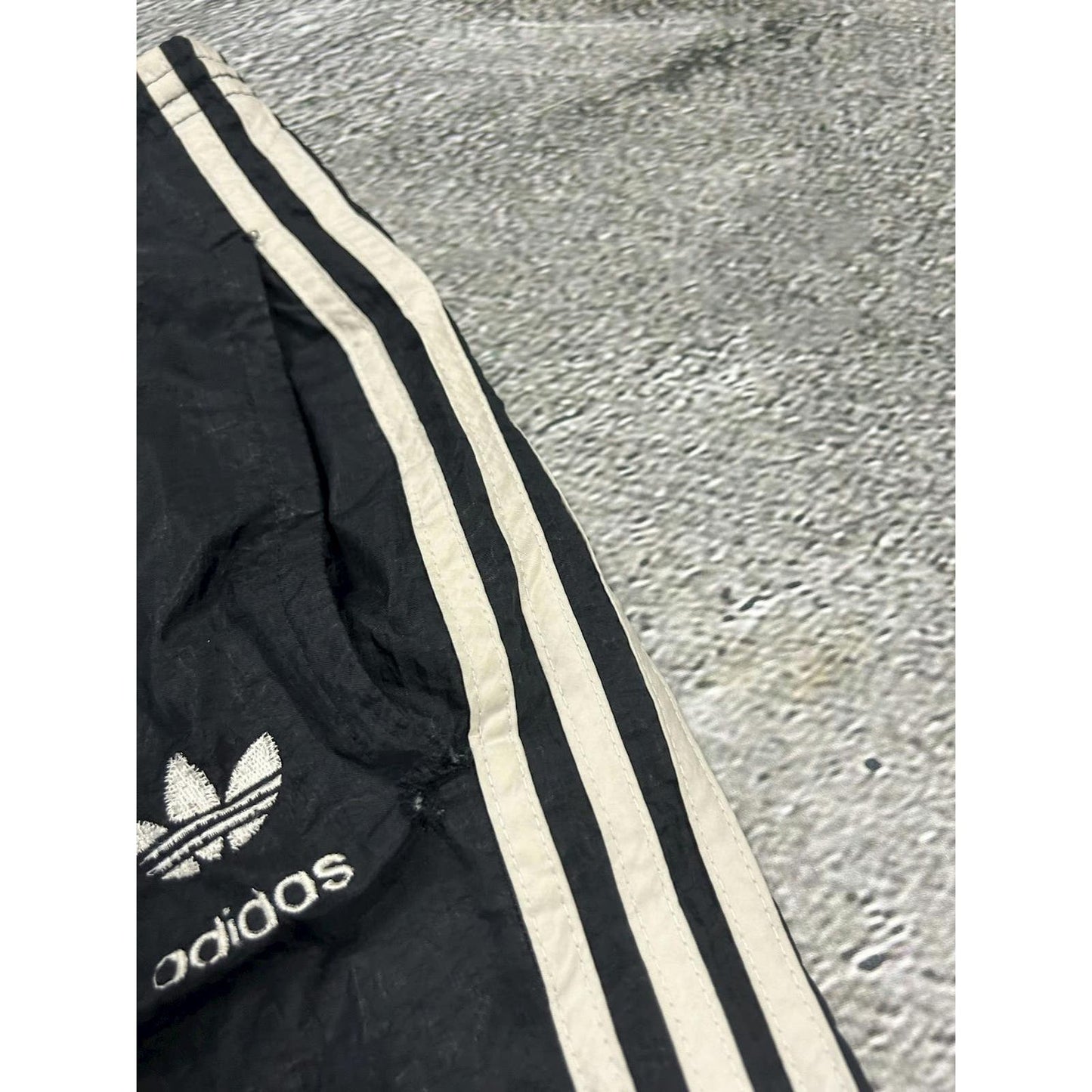 Adidas vintage black track pants small logo 2000s drill Y2K