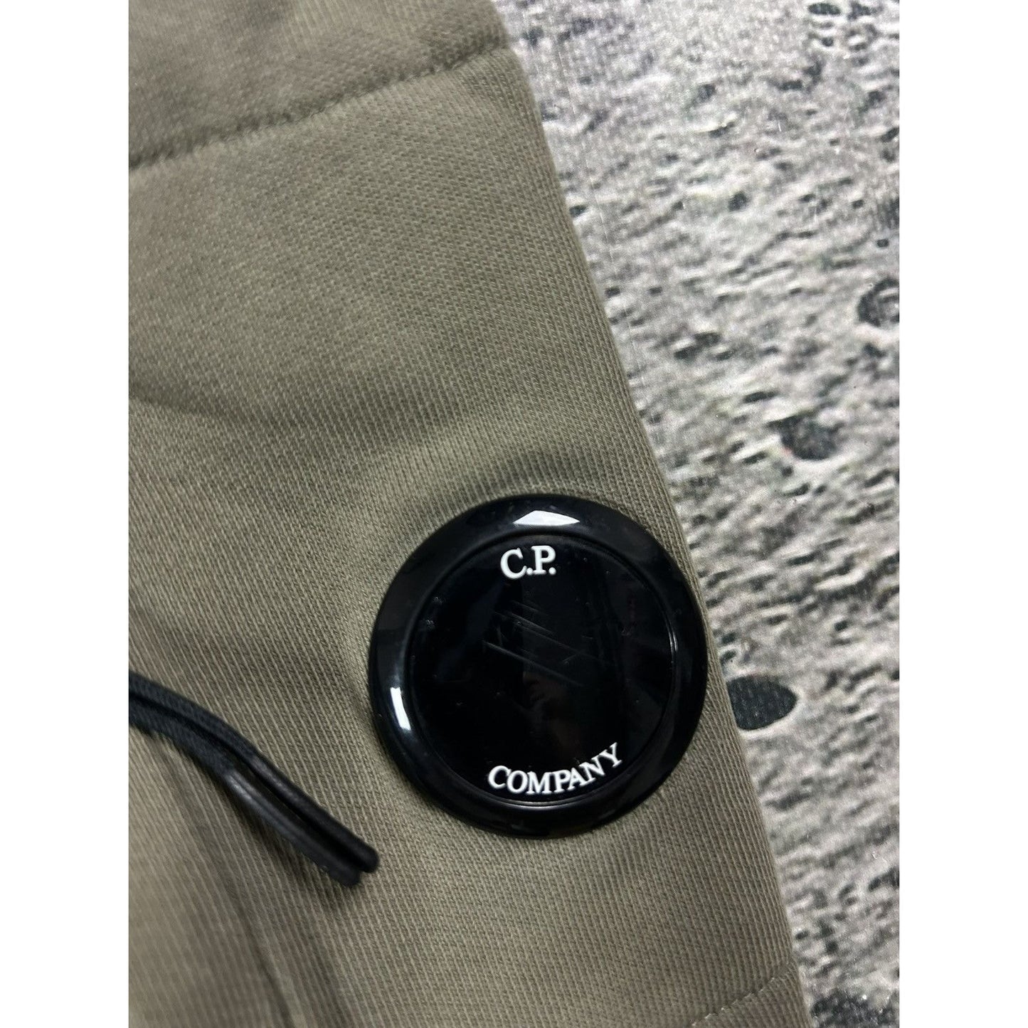 C.P. Company sweatshirt with lens khaki