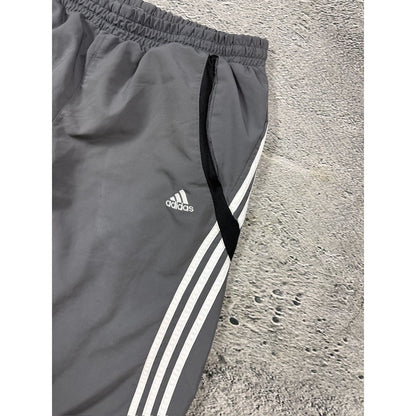 Adidas capri shorts gray vintage