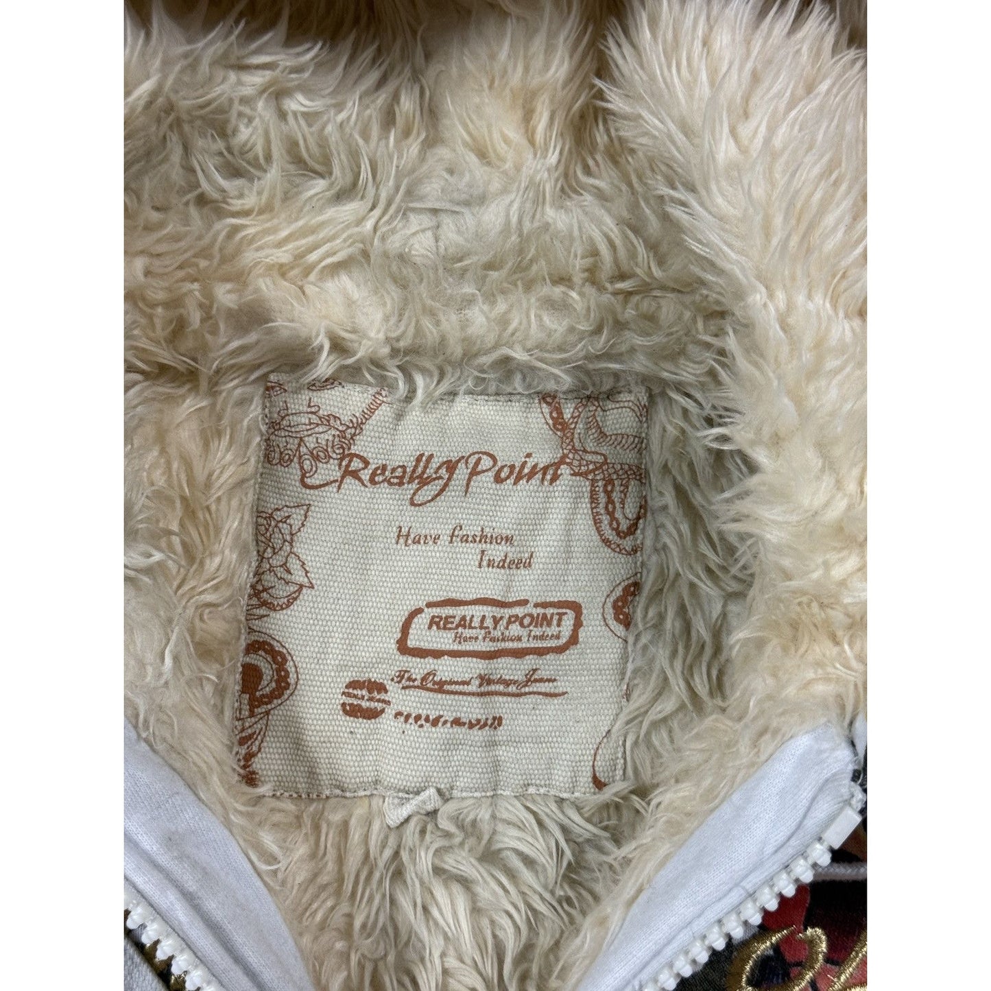 Really Point Y2K vintage zip hoodie white fur Ed Hardy