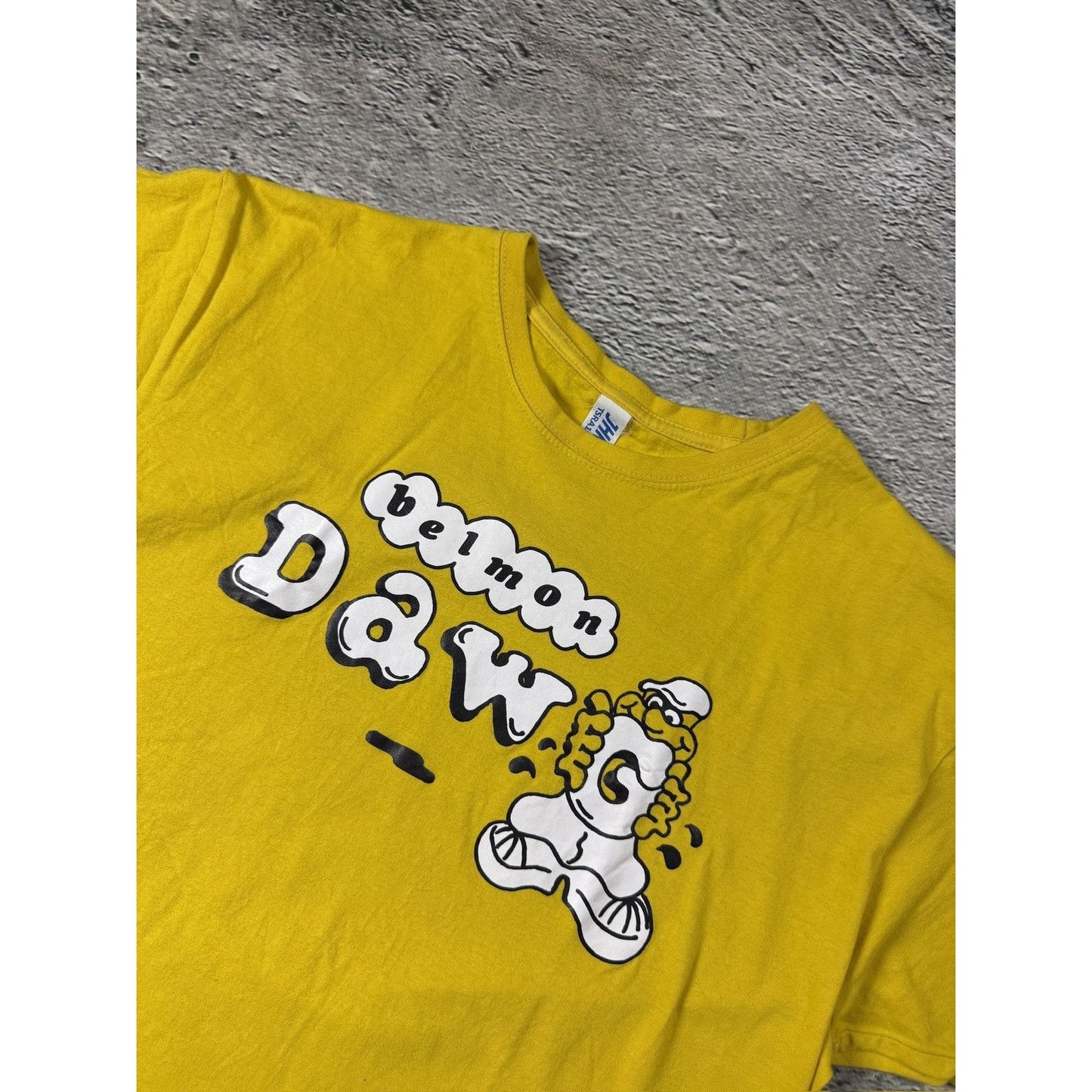 Belmondo T-shirt Belmondawg yellow Friends and Family merch