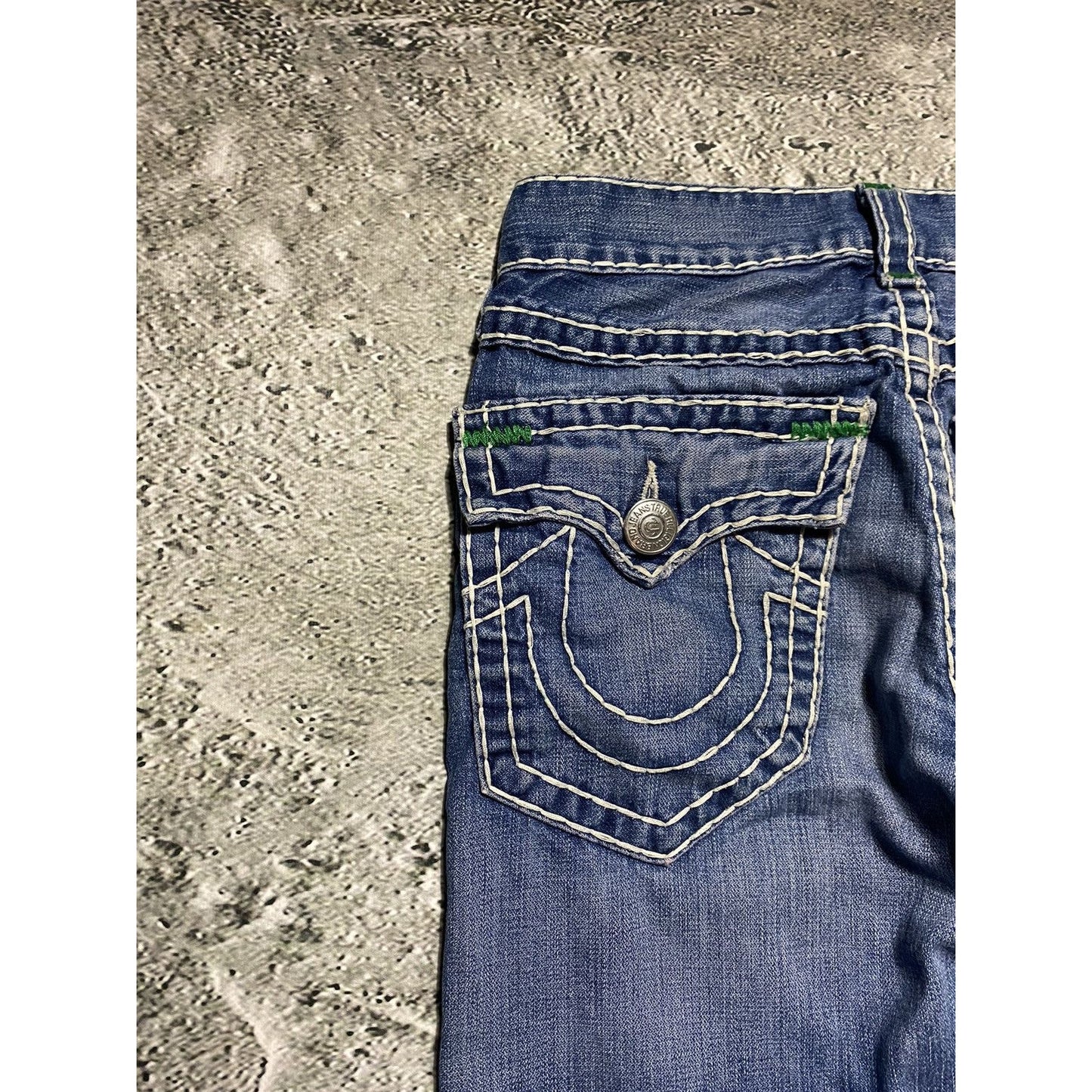 True Religion vintage jeans blue thick stitching white Y2K