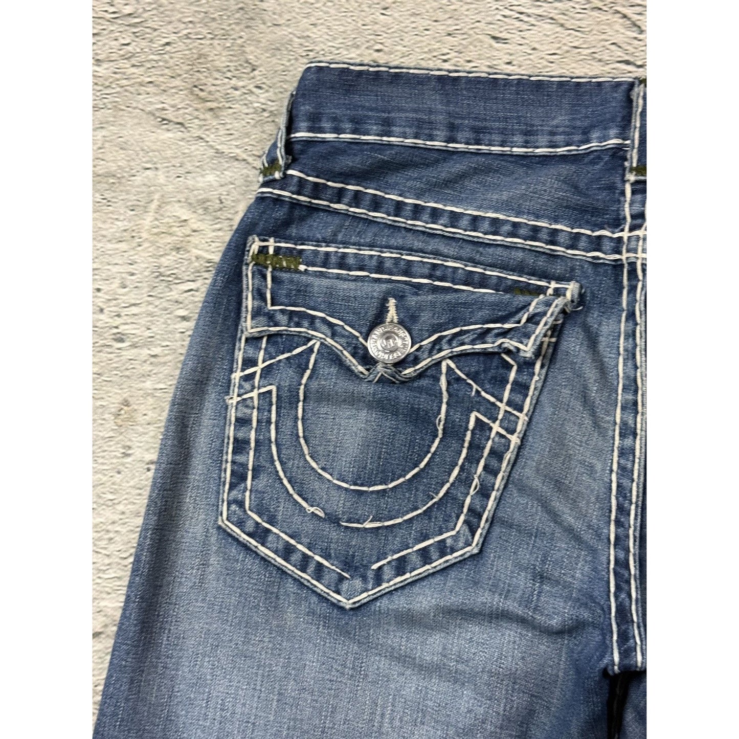 True Religion Green tab ricky Blue jeans white stitching