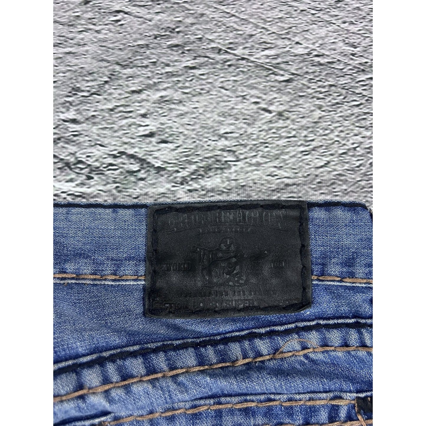 True Religion Blue jeans white thick stitching Bobby