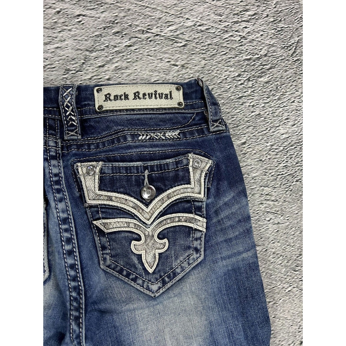 Rock Revival vintage rhinestone snakeskin jeans Y2K flared