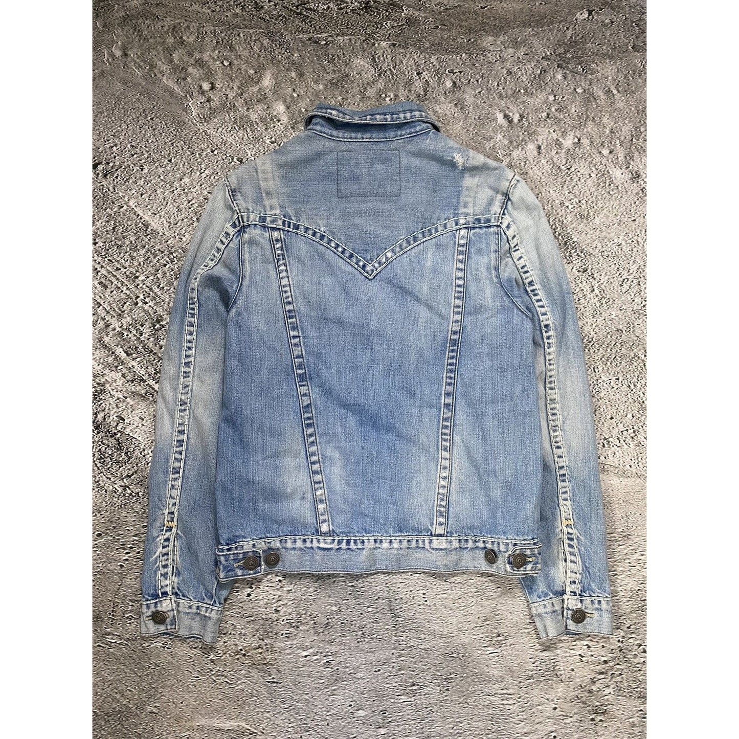 True Religion vintage denim jacket blue white stitching