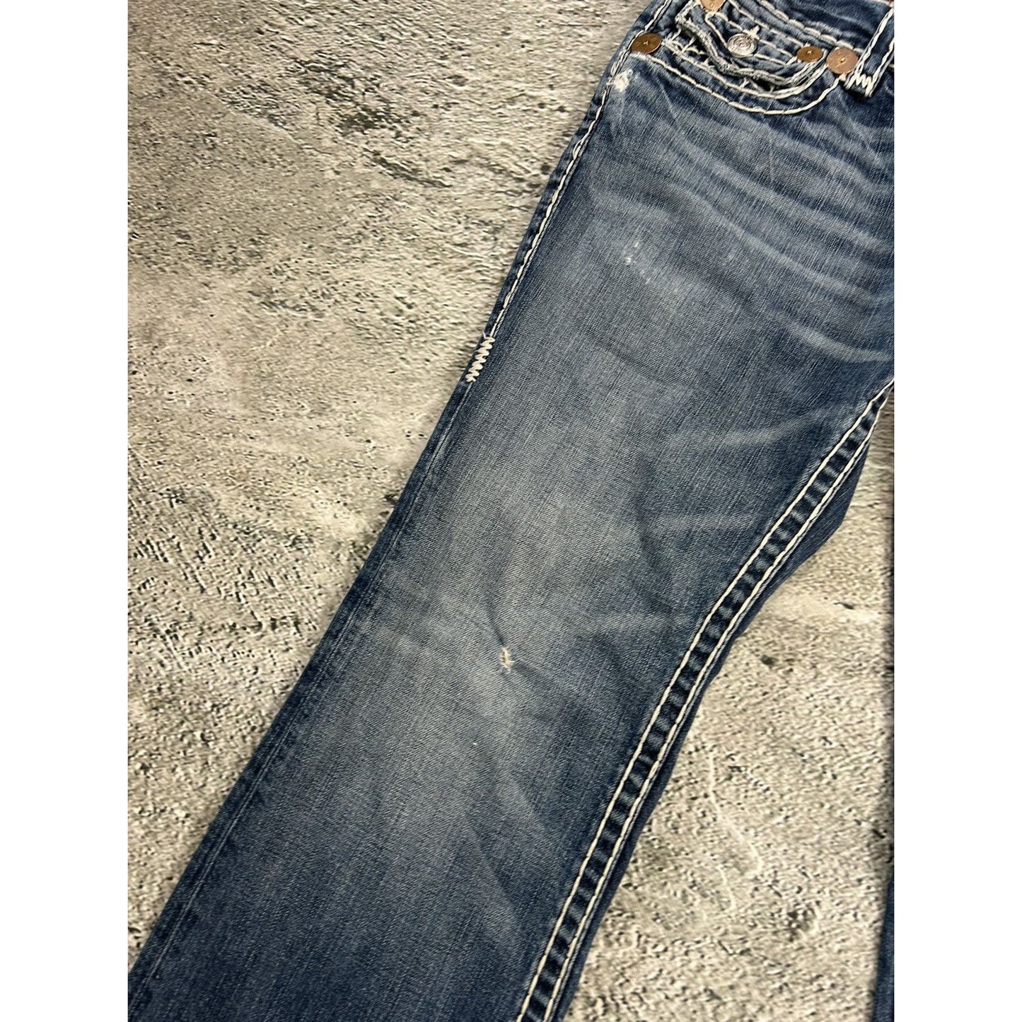 True Religion blue jeans white thick stitching Billy Super T