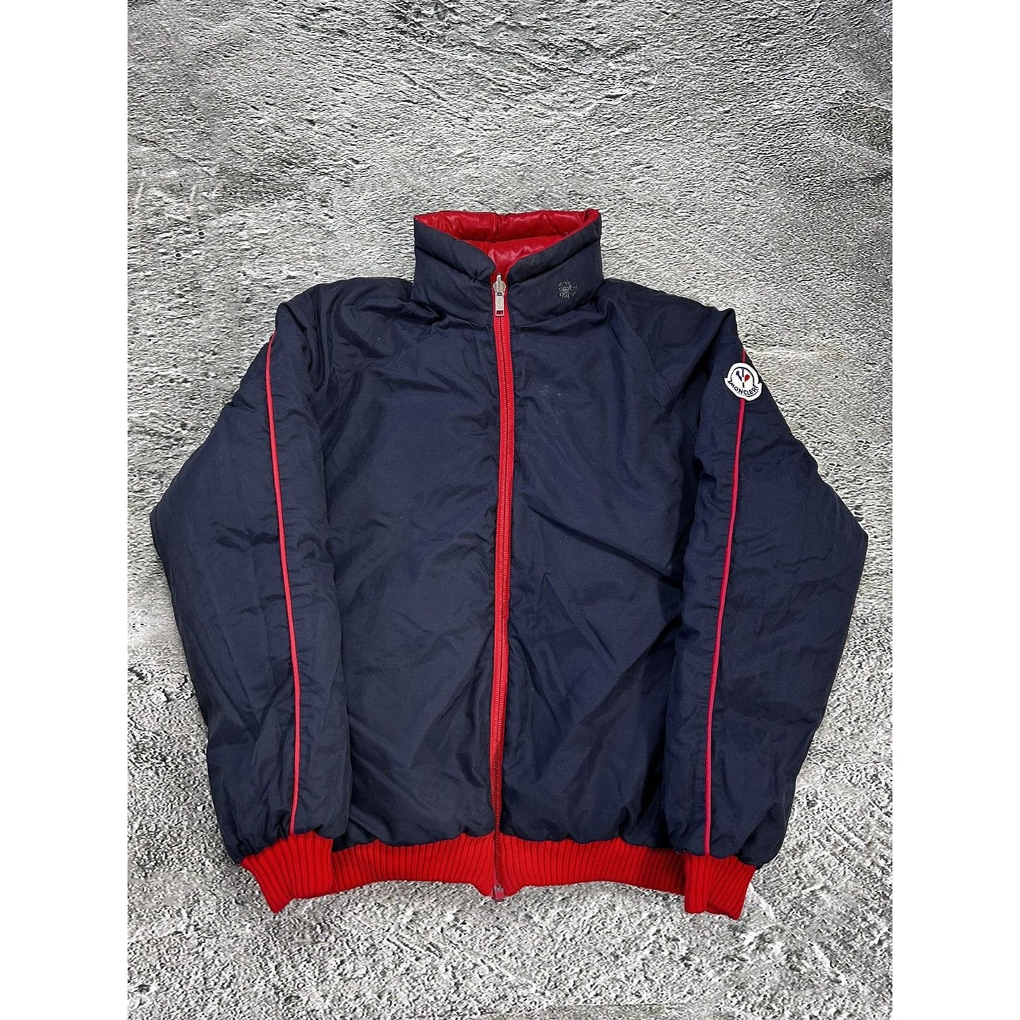 Moncler puffer jacket reversible vintage down red navy