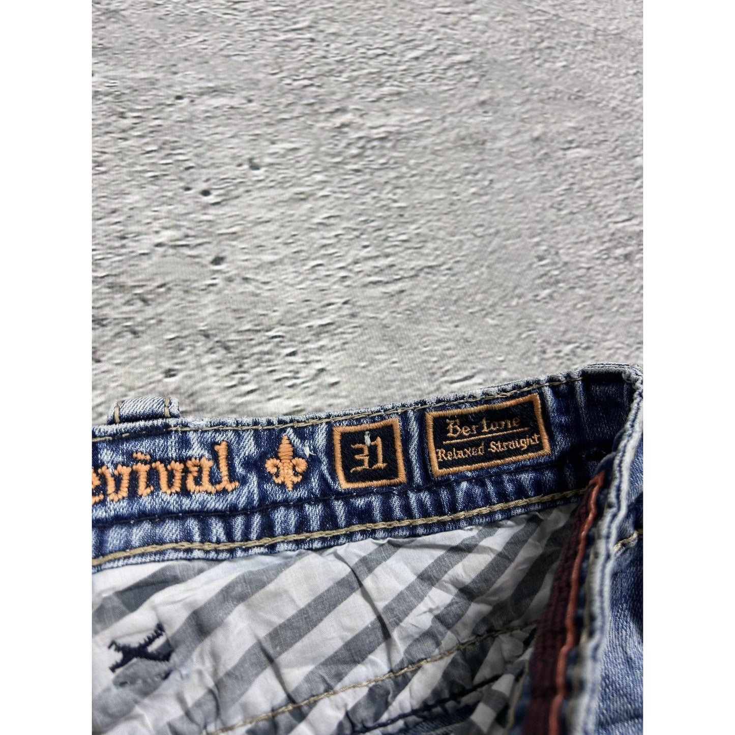 Rock Revival vintage blue jeans Y2K flared