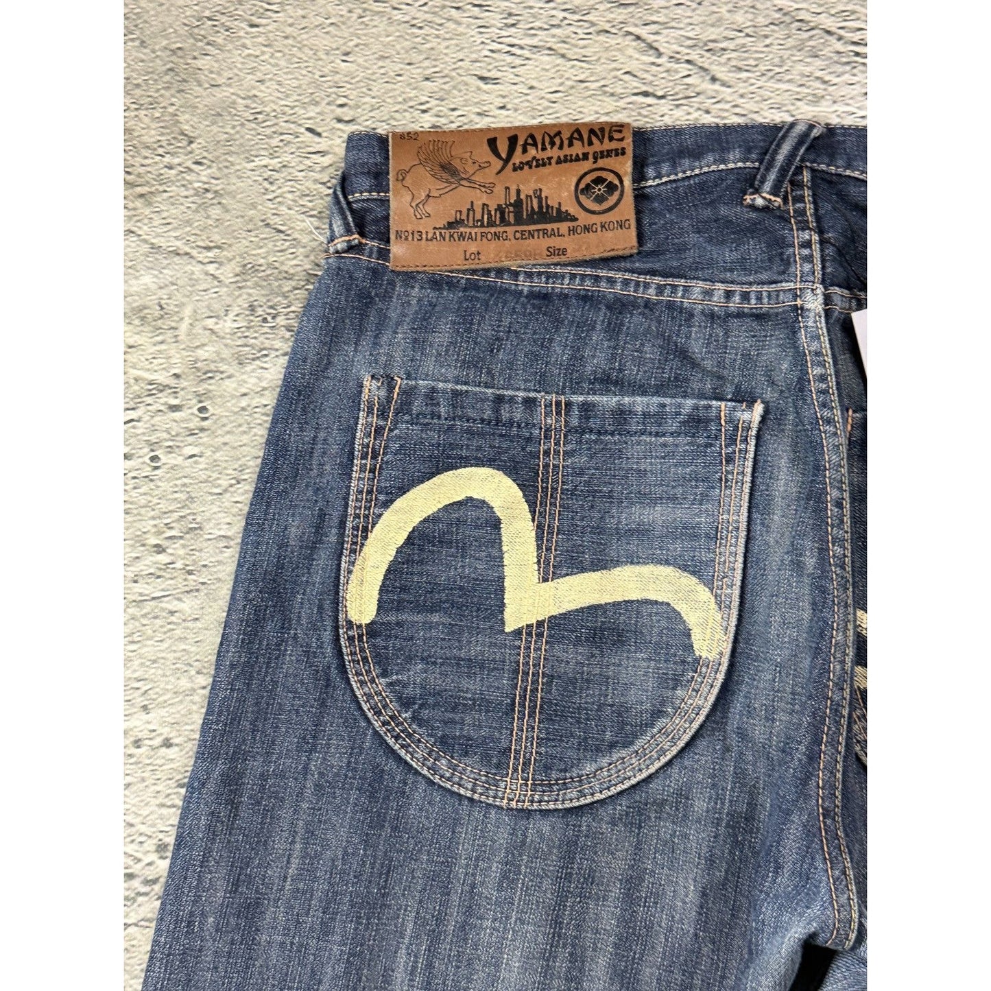 Evisu Yamane jeans vintage design selvedge embroidery cat