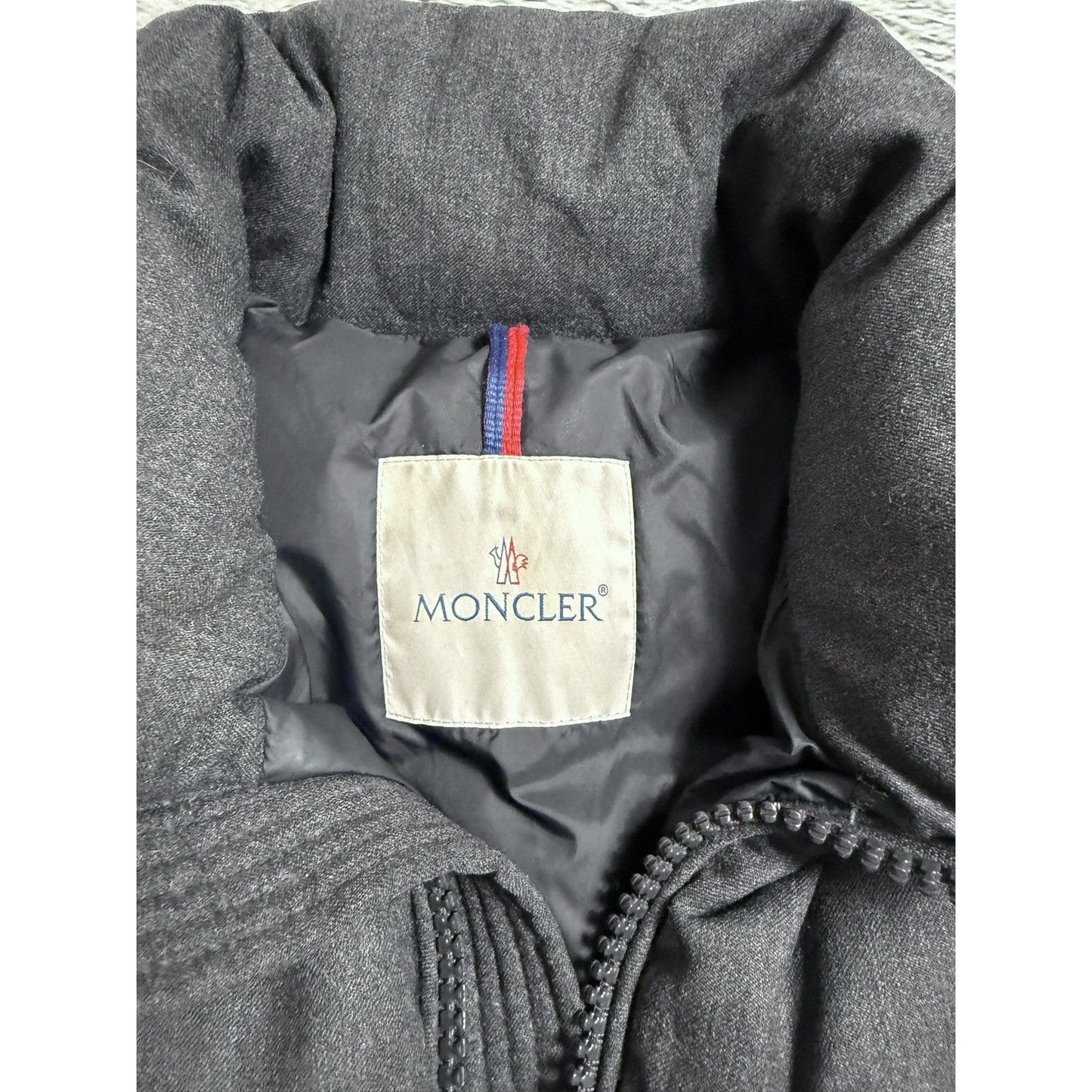Moncler puffer jacket grey down
