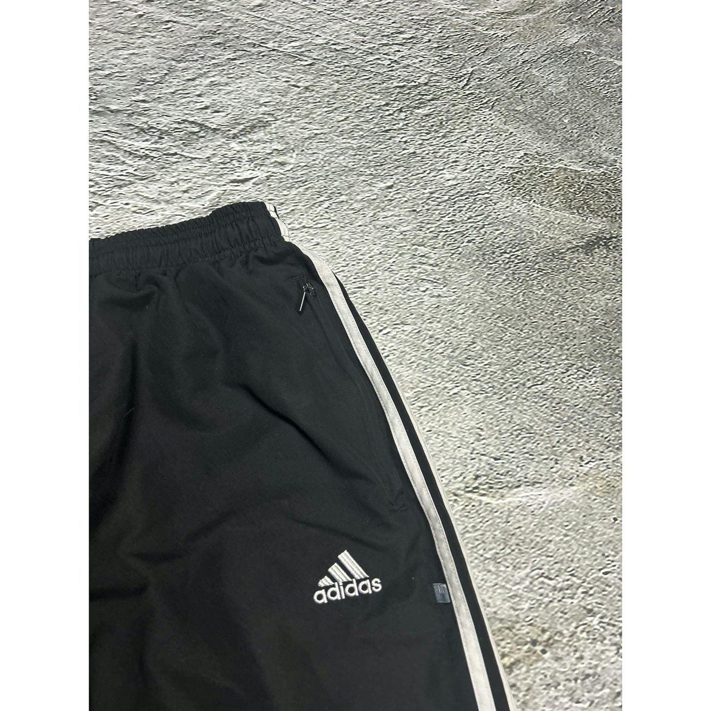 Adidas vintage black track pants small logo 2000s drill Y2K