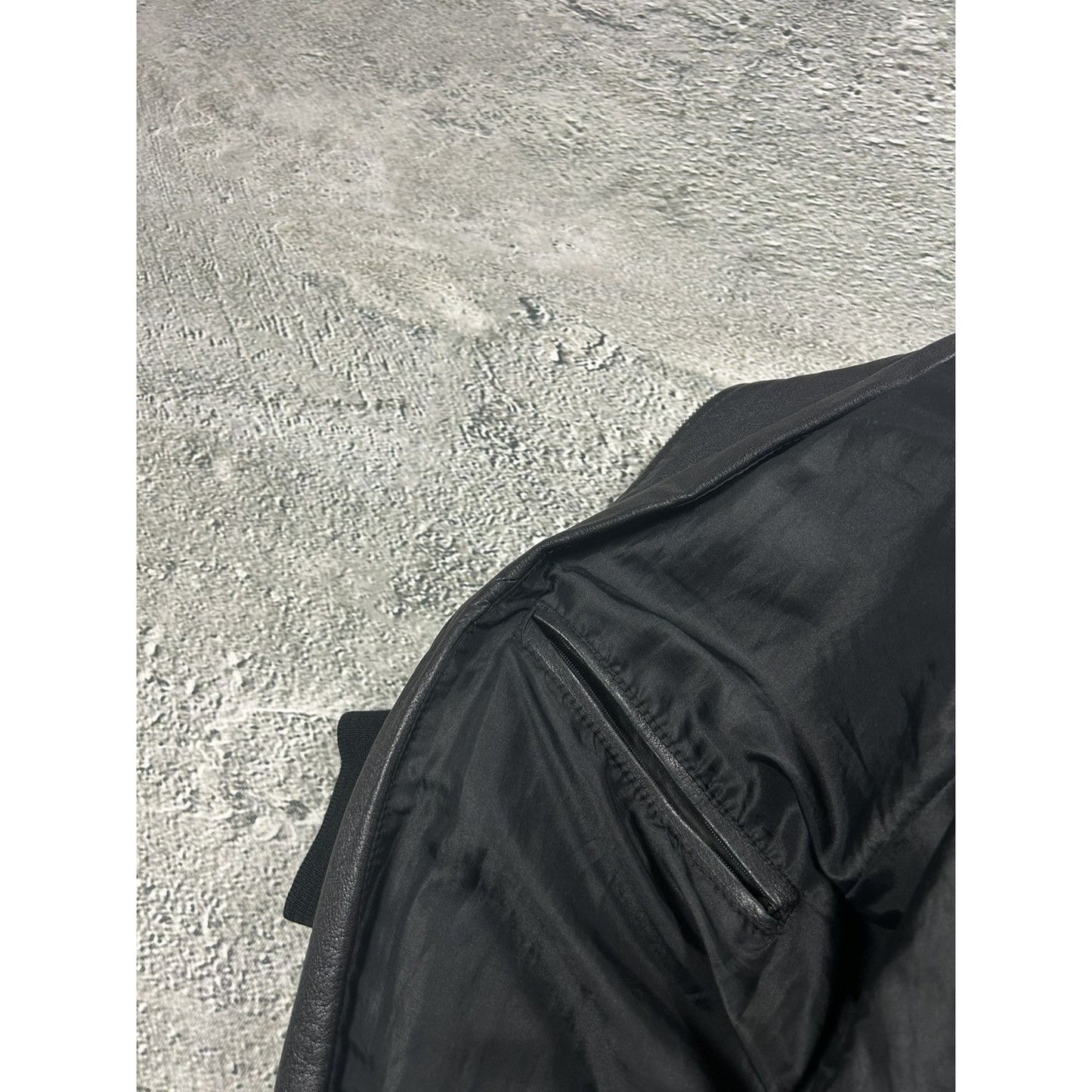 Vintage USA leather jacket flag black red white Max Moser