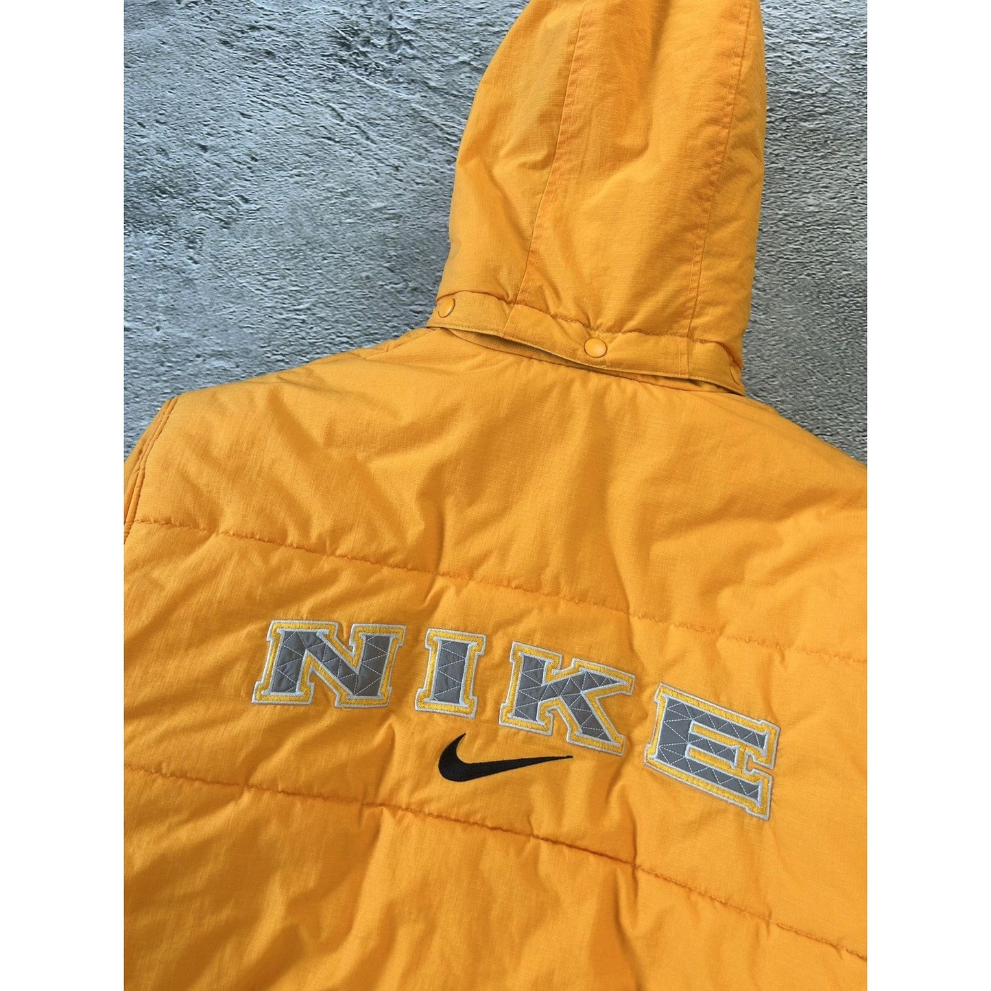 Nike vintage puffer jacket big logo 90s orange