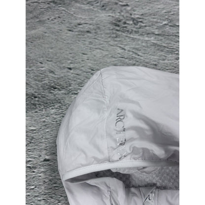 Arc’teryx jacket Atom LT white hoody