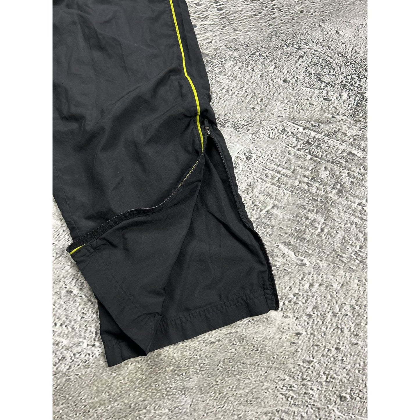 Nike nylon track pants black yellow vintage drill Y2K