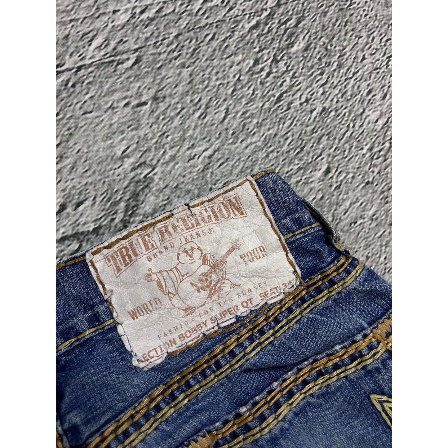 RARE True Religion jeans gold stitching Y2K Bobby Super QT
