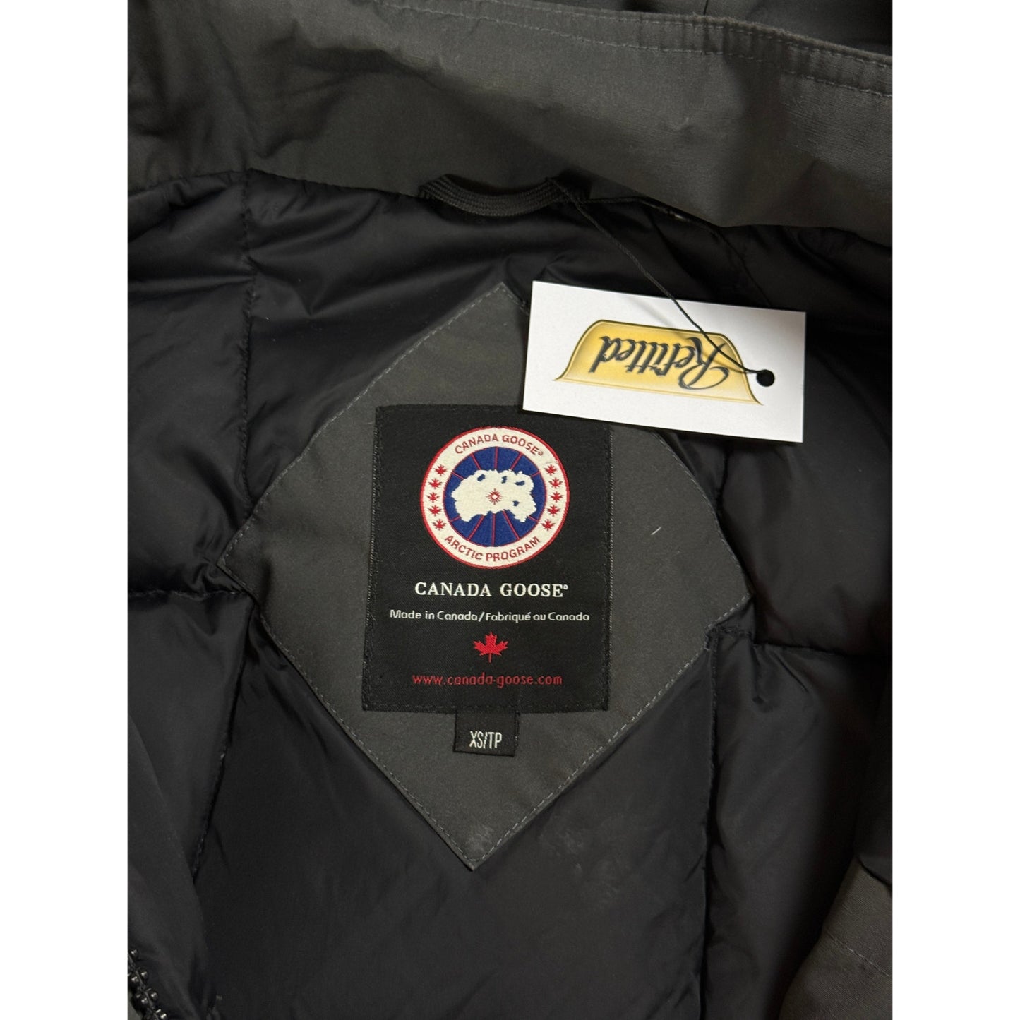 Canada Goose trillium parka jacket grey puffer