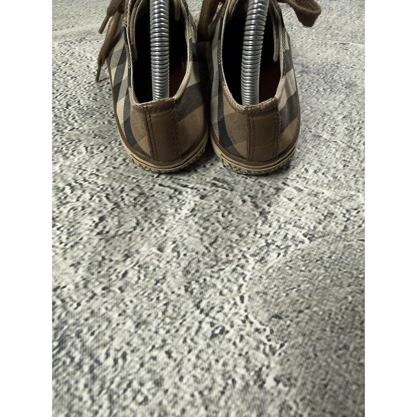 Burberry canvas low shoes Nova Check beige