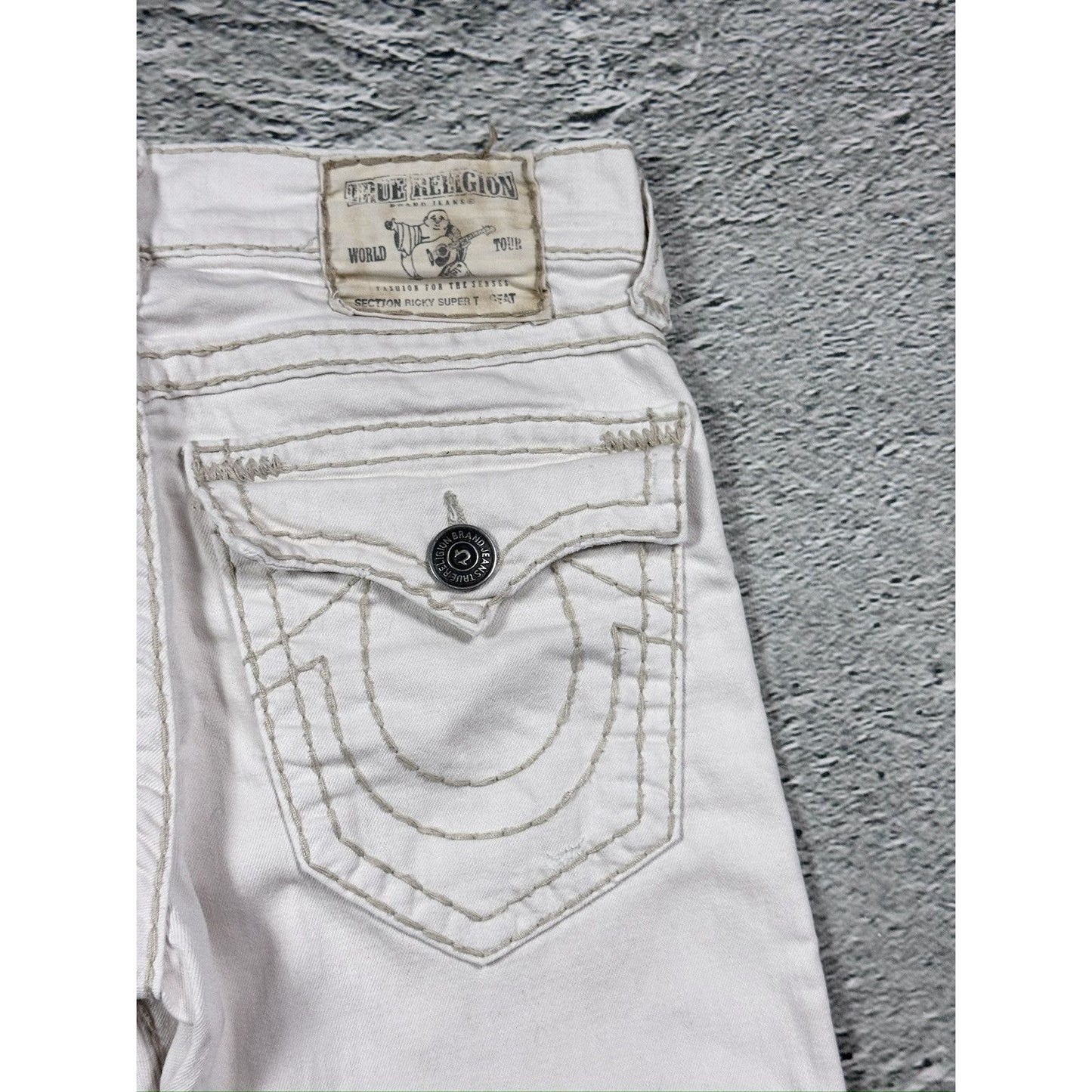 True Religion white jeans beige stitching Ricky Super T