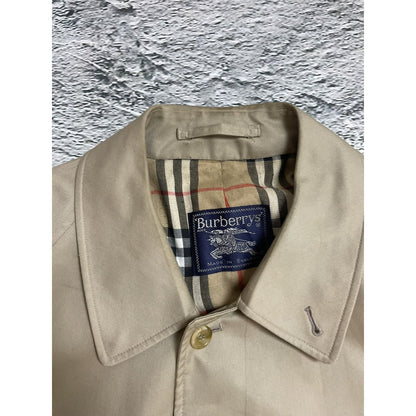 Burberrys trench coat beige wool lining vintage nova check
