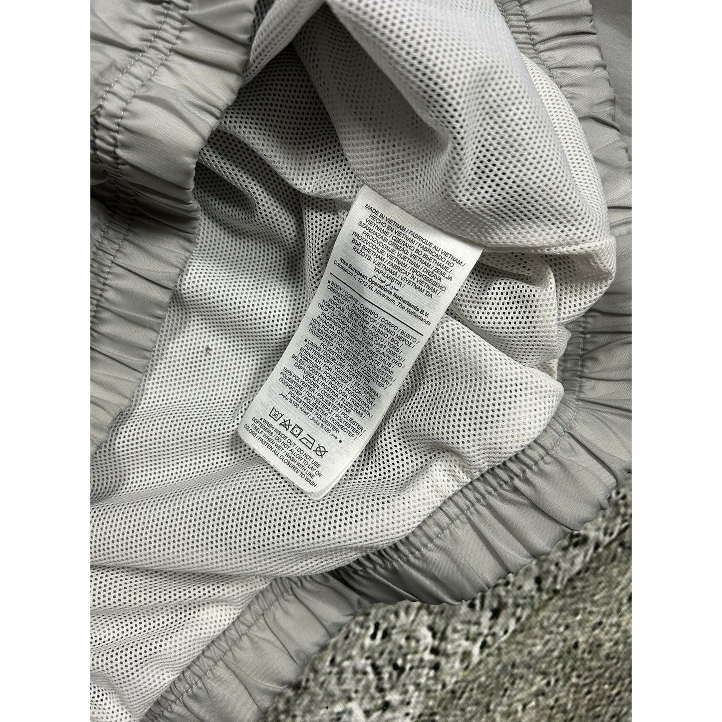 Nike track jacket nylon grey vintage drill Y2K TN