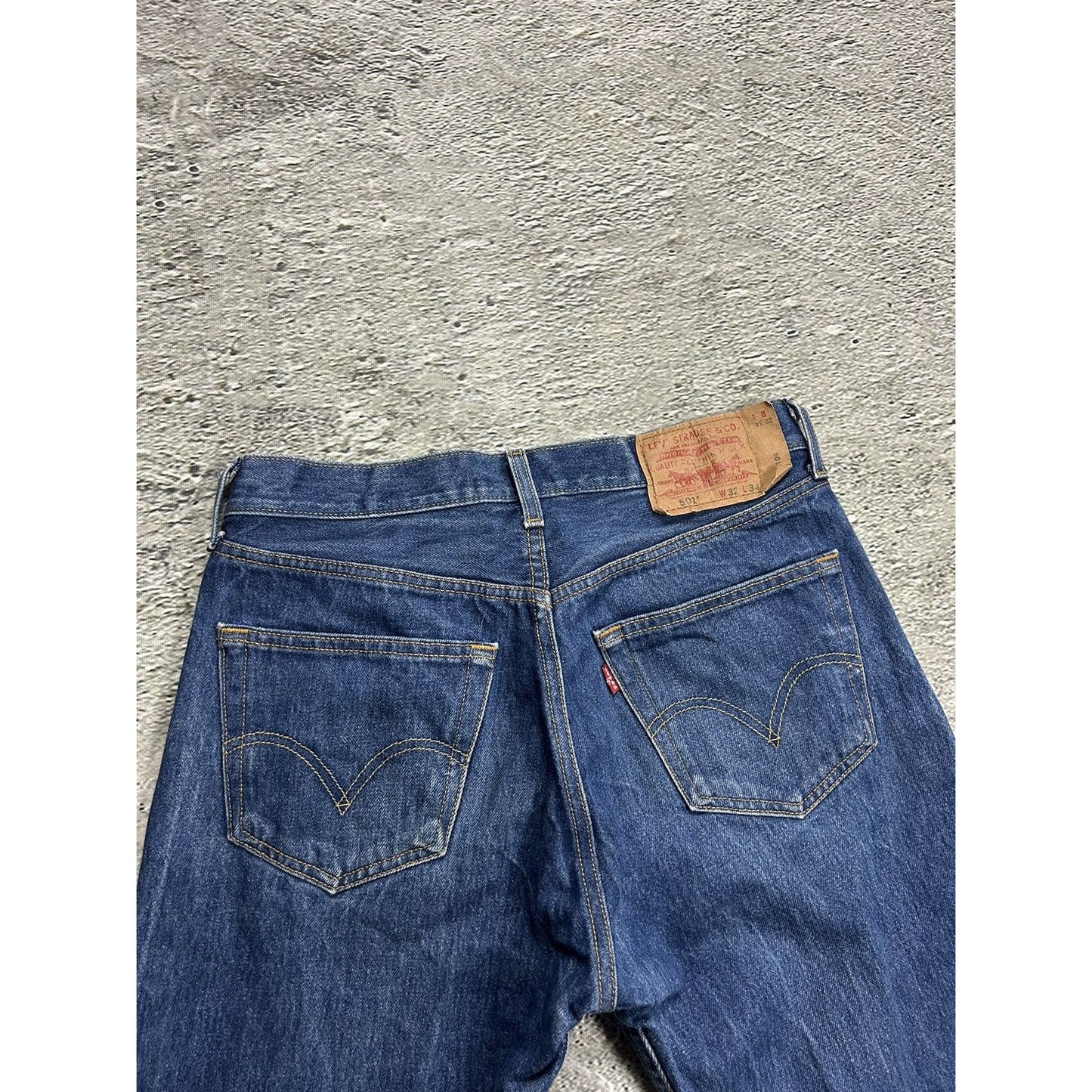 Levi’s 501 vintage navy jeans denim pants