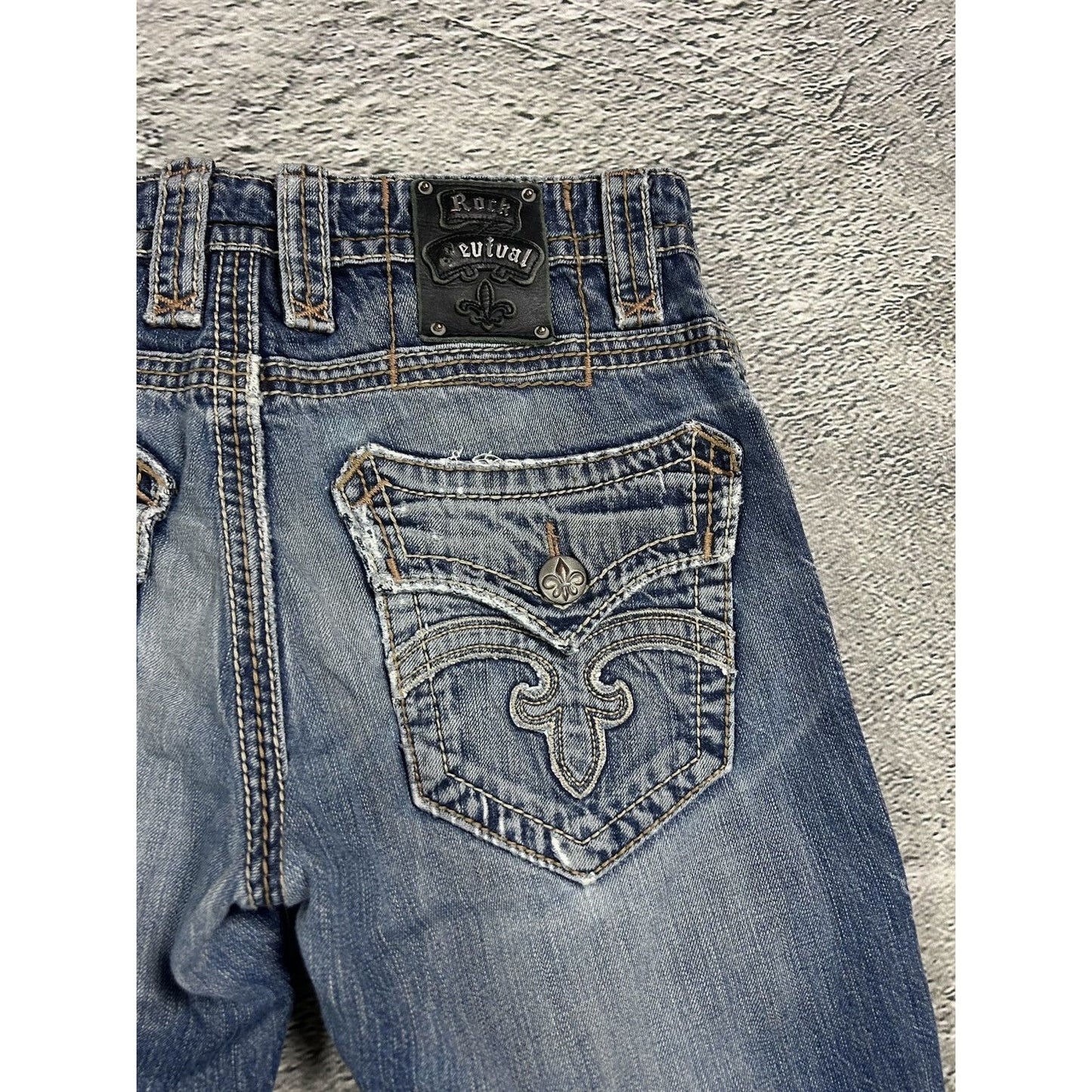 Rock Revival vintage blue jeans Y2K flared