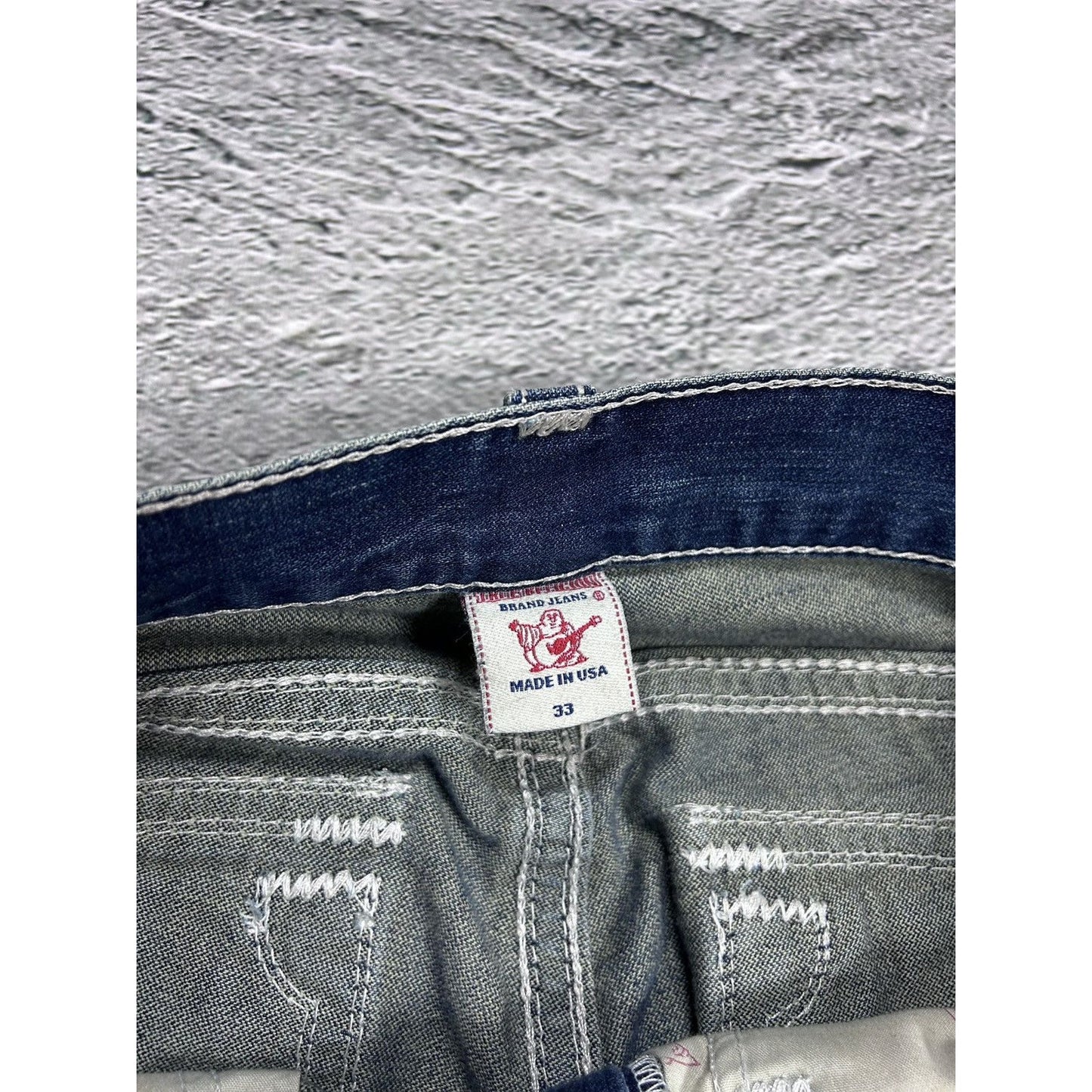 True Religion blue jeans white thick stitching Jack Big QT