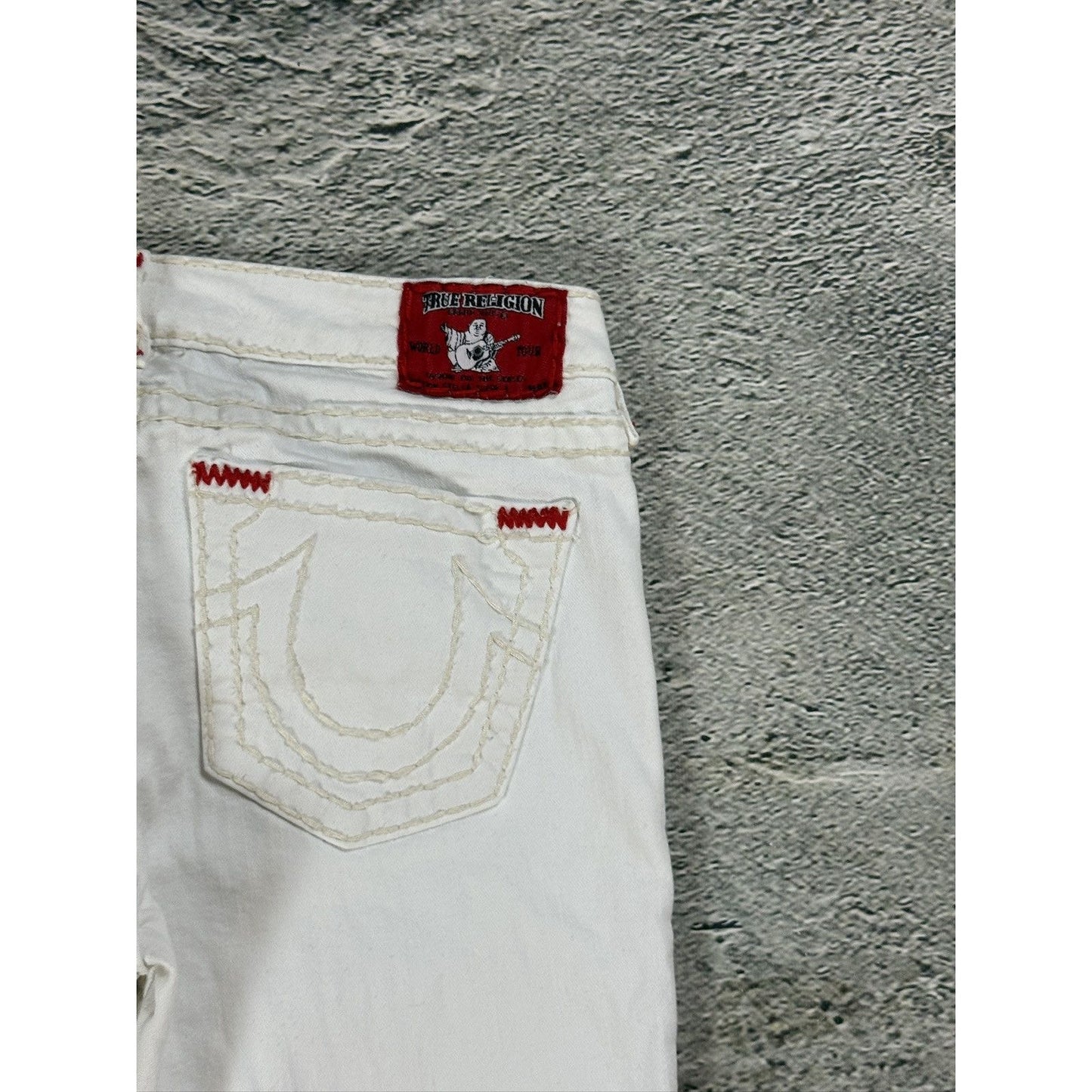 True Religion vintage white jeans slim Stella red stitching