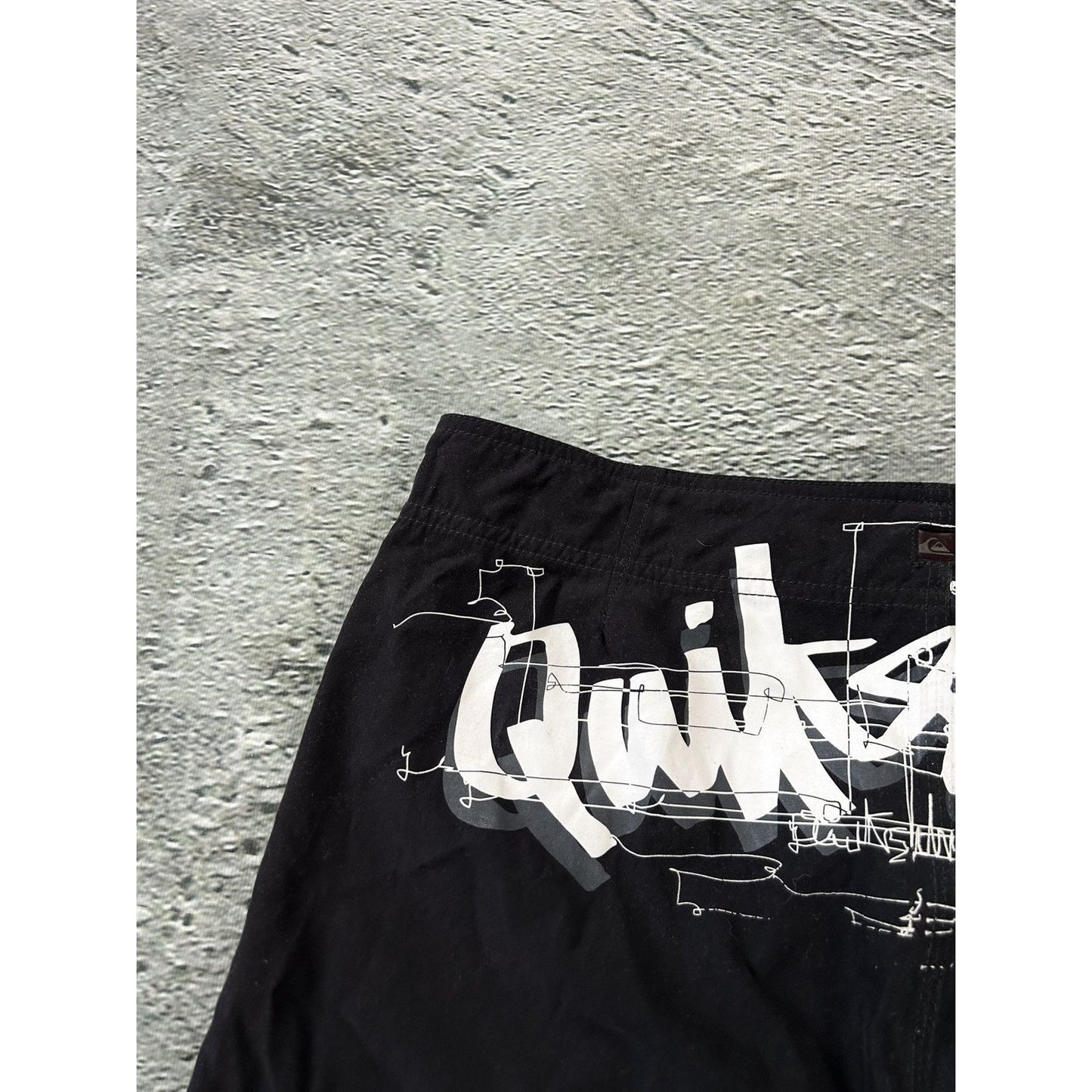 Quiksilver shorts black Y2K vintage fullprint graffiti surf