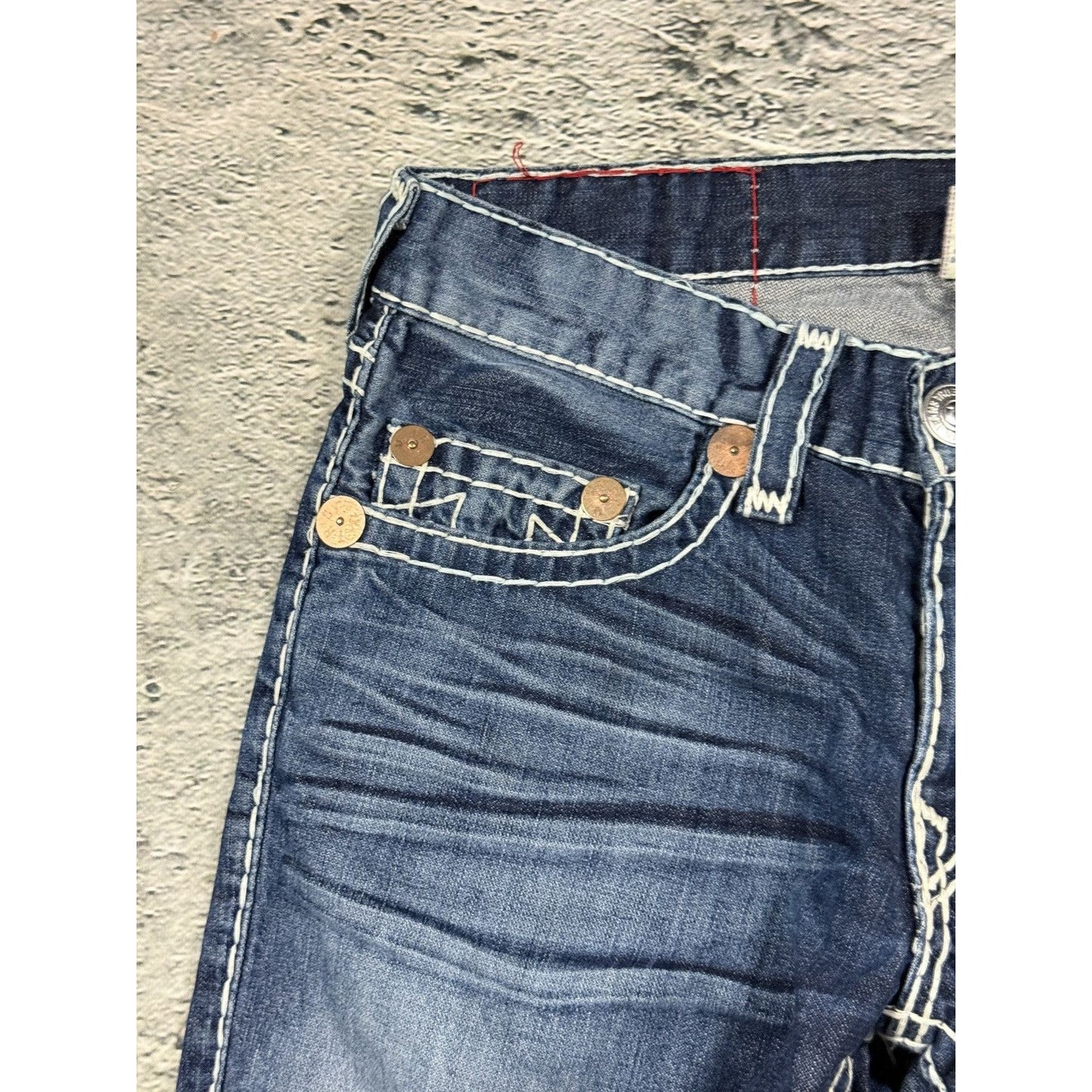 True Religion blue jeans white thick stitching Y2K Bobby