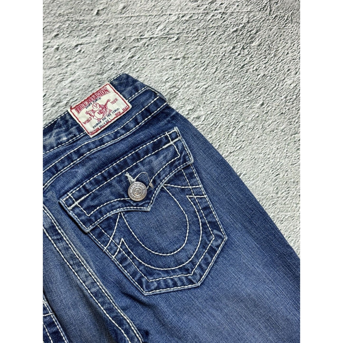 True Religion blue jeans white thick stitching Billy