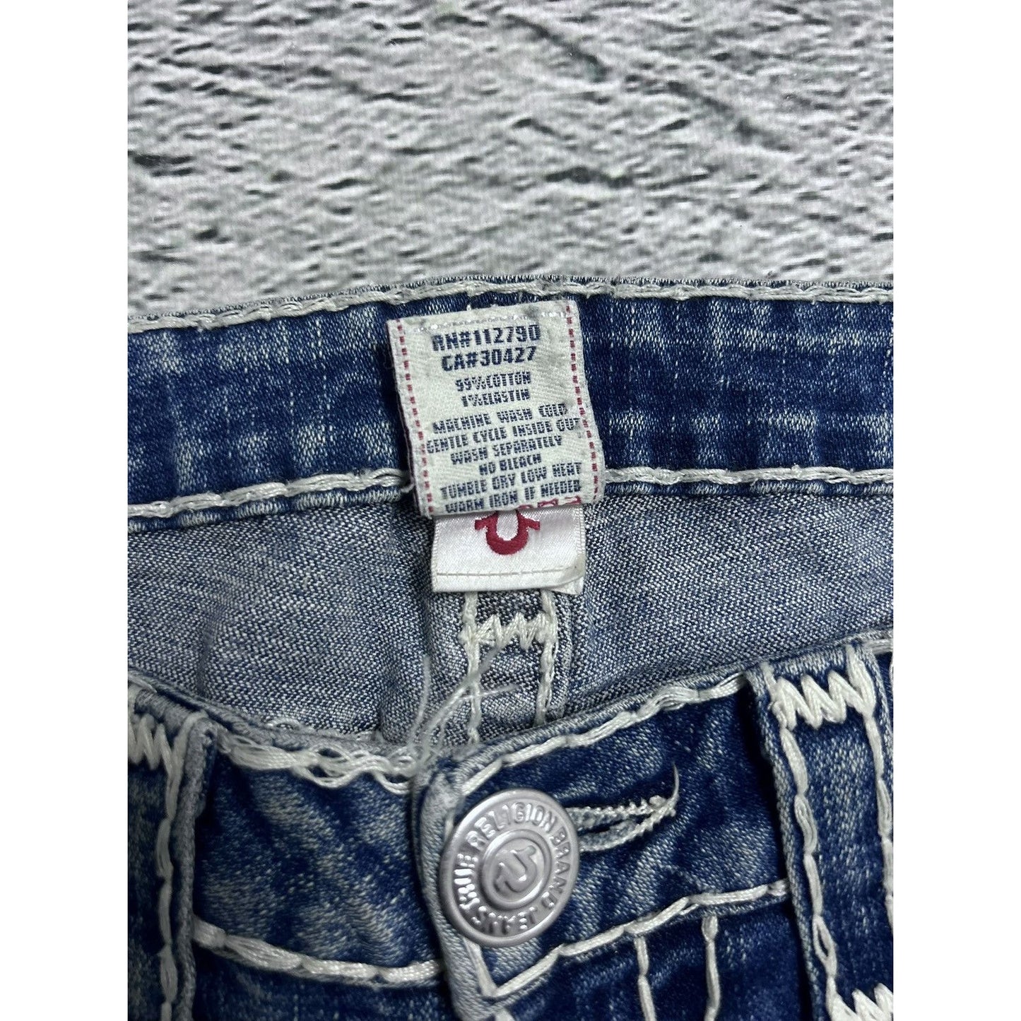 True Religion blue jeans white thick stitching Gina super T