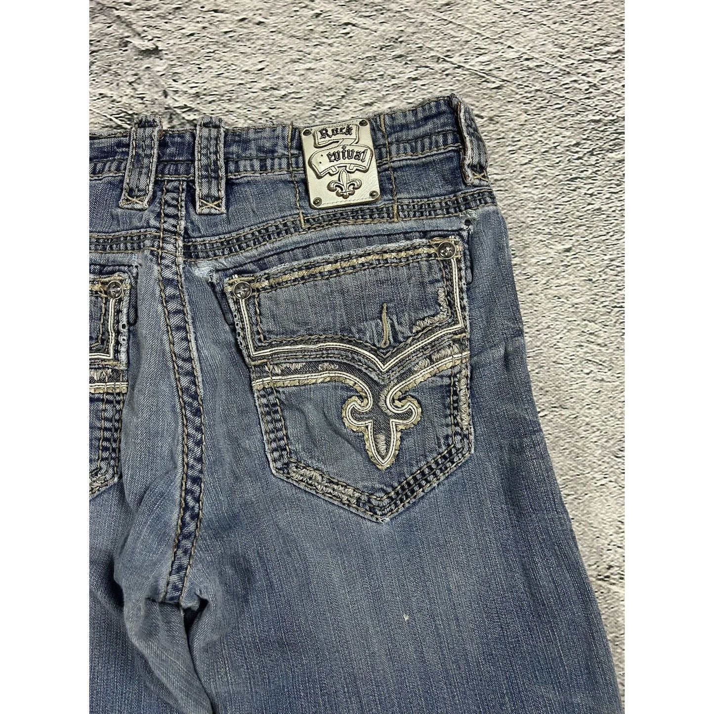 Rock Revival Rogue washed jeans Y2K flared Bootcut
