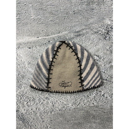 True Religion beanie vintage Y2K brown big logo thick stitch