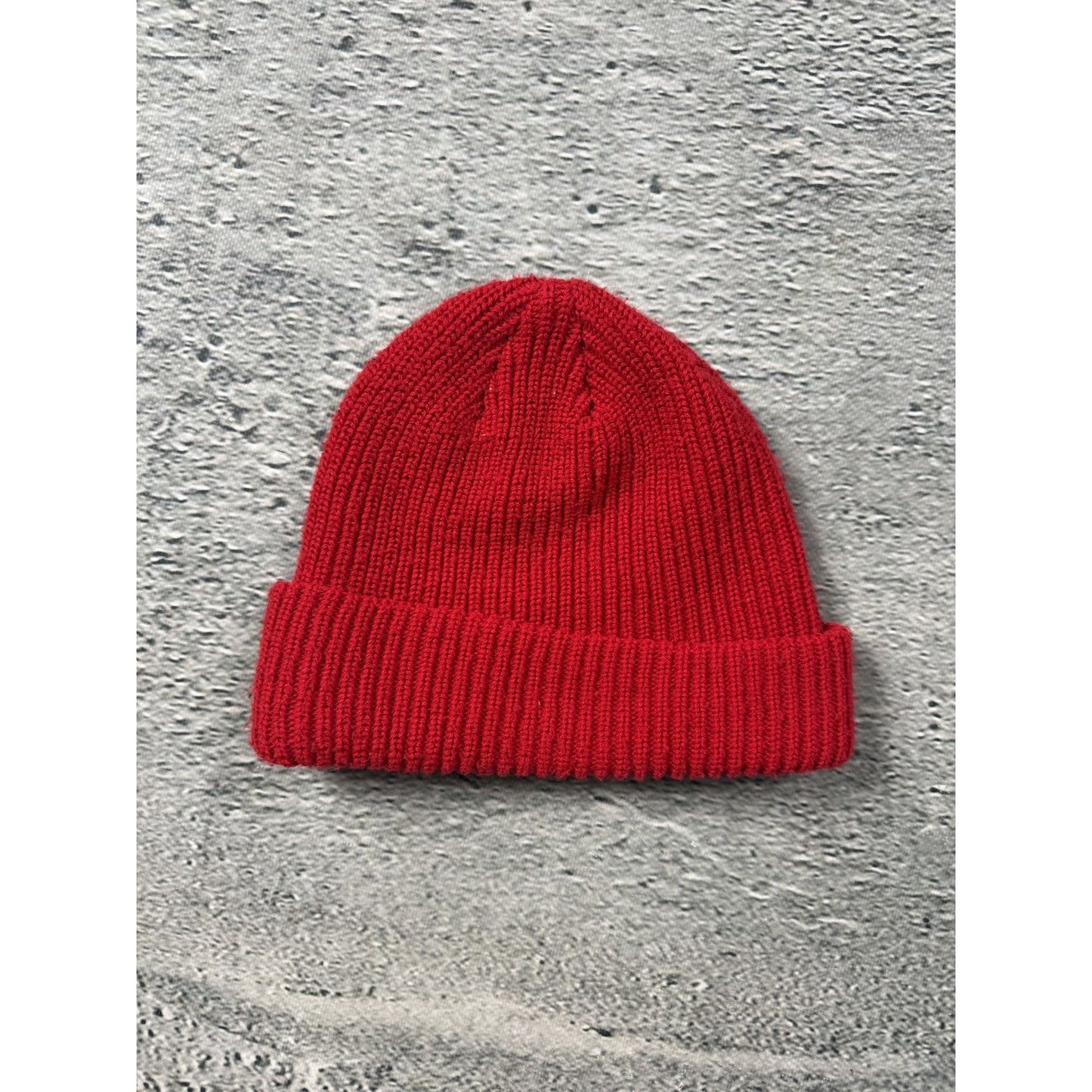 Supreme Beanie Red logo