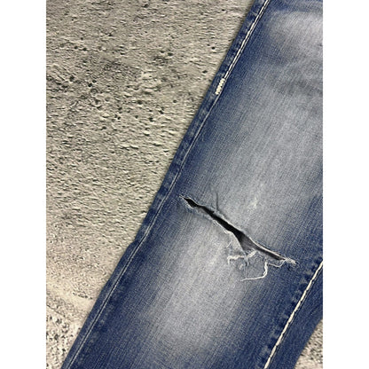 True Religion blue jeans white thick stitching Bobby