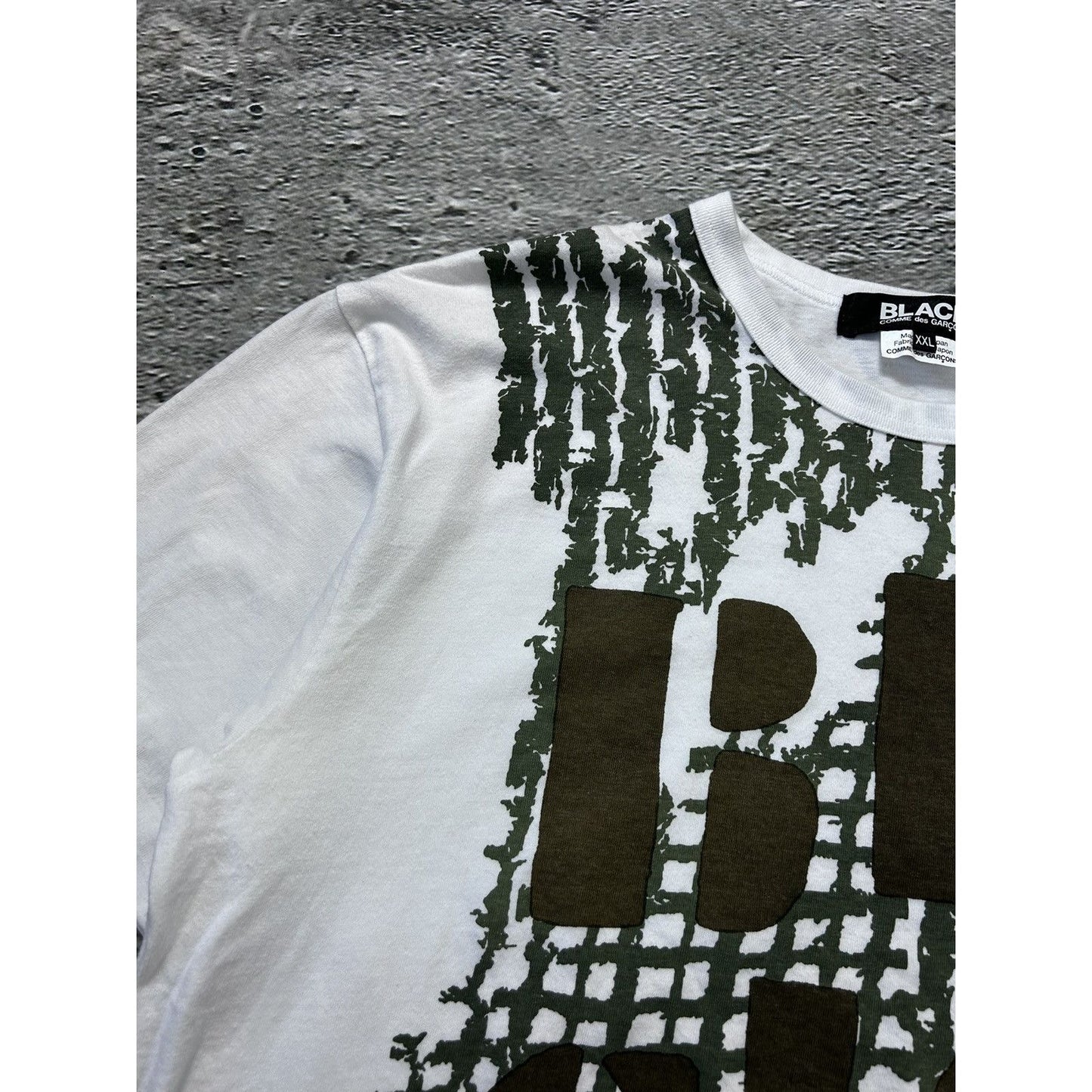 Comme des Garcons Black T-shirt 2020 khaki white