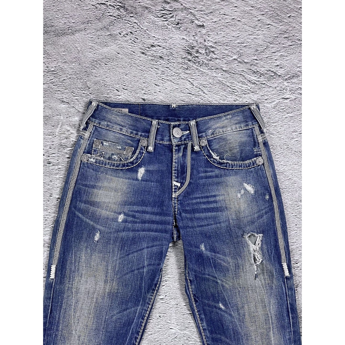 True Religion Geno blue jeans white stitching